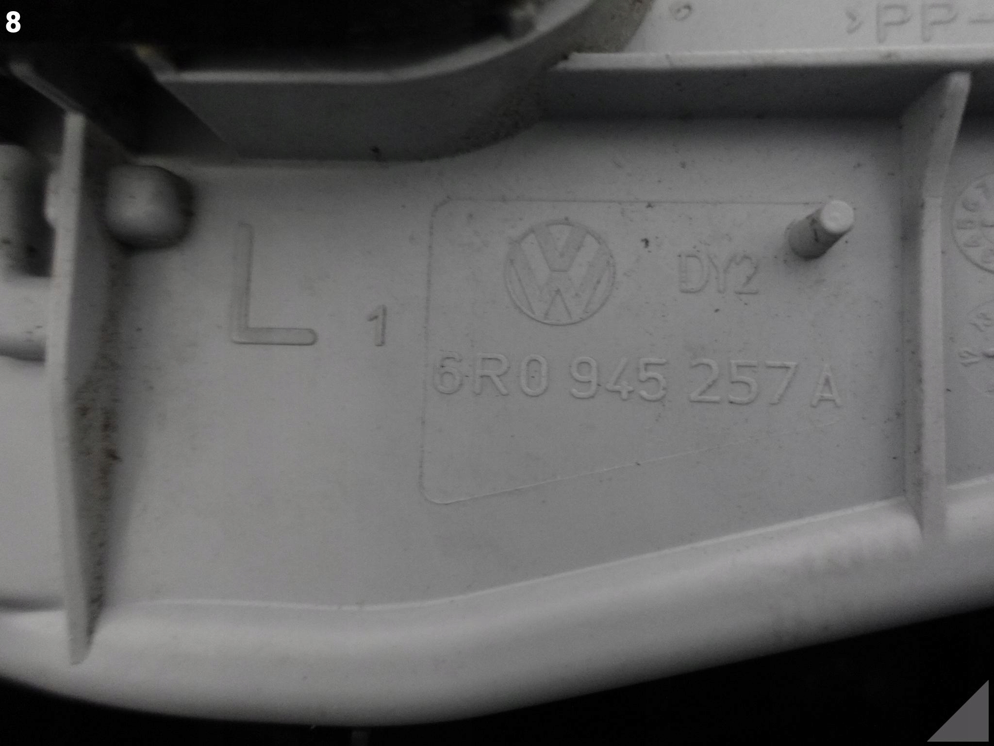 VW POLO V 5 6R0 09-14 LAMPA LEWA TYŁ EUROPA VW POLO V 5 6R0 09-14 LAMPA LEWA TYŁ EUROPA - obrazek 9