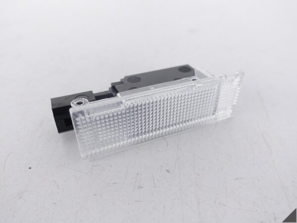 FERRARI ROMA F169 SF90 F173 MONZA LAMPKA OŚWIETLENIE LED TAPICERKI DRZWI FERRARI ROMA F169 SF90 F173 MONZA LAMPKA OŚWIETLENIE LED TAPICERKI DRZWI