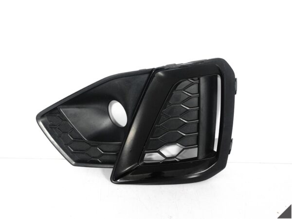 AUDI A4 S-LINE S4 8W0 B9 LIFT 19-24 KRATKA ATRAPA W ZDERZAK PRAWA PRZÓD AUDI A4 S-LINE S4 8W0 B9 LIFT 19-24 KRATKA ATRAPA W ZDERZAK PRAWA PRZÓD