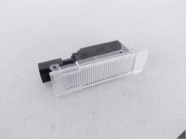 FERRARI ROMA F169 SF90 F173 MONZA LAMPKA OŚWIETLENIE LED TAPICERKI DRZWI FERRARI ROMA F169 SF90 F173 MONZA LAMPKA OŚWIETLENIE LED TAPICERKI DRZWI