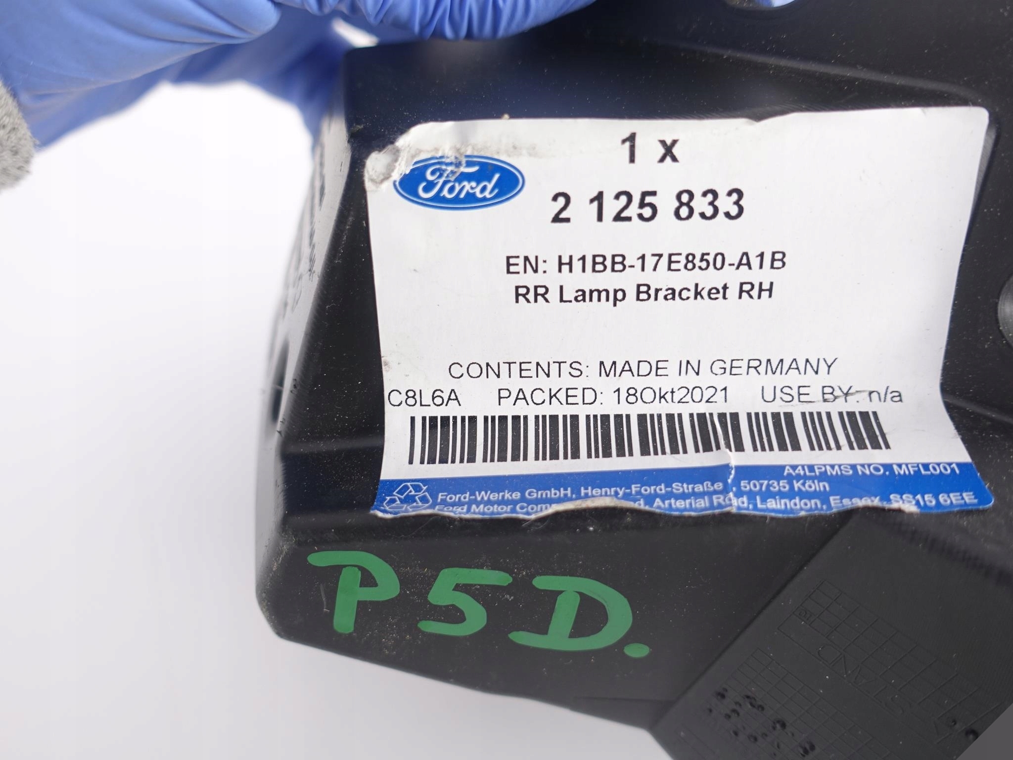 FORD FIESTA MK8 17- ZDERZAK UCHWYT ŚLIZG PRAWY TYŁ FORD FIESTA MK8 17- ZDERZAK UCHWYT ŚLIZG PRAWY TYŁ - obrazek 4