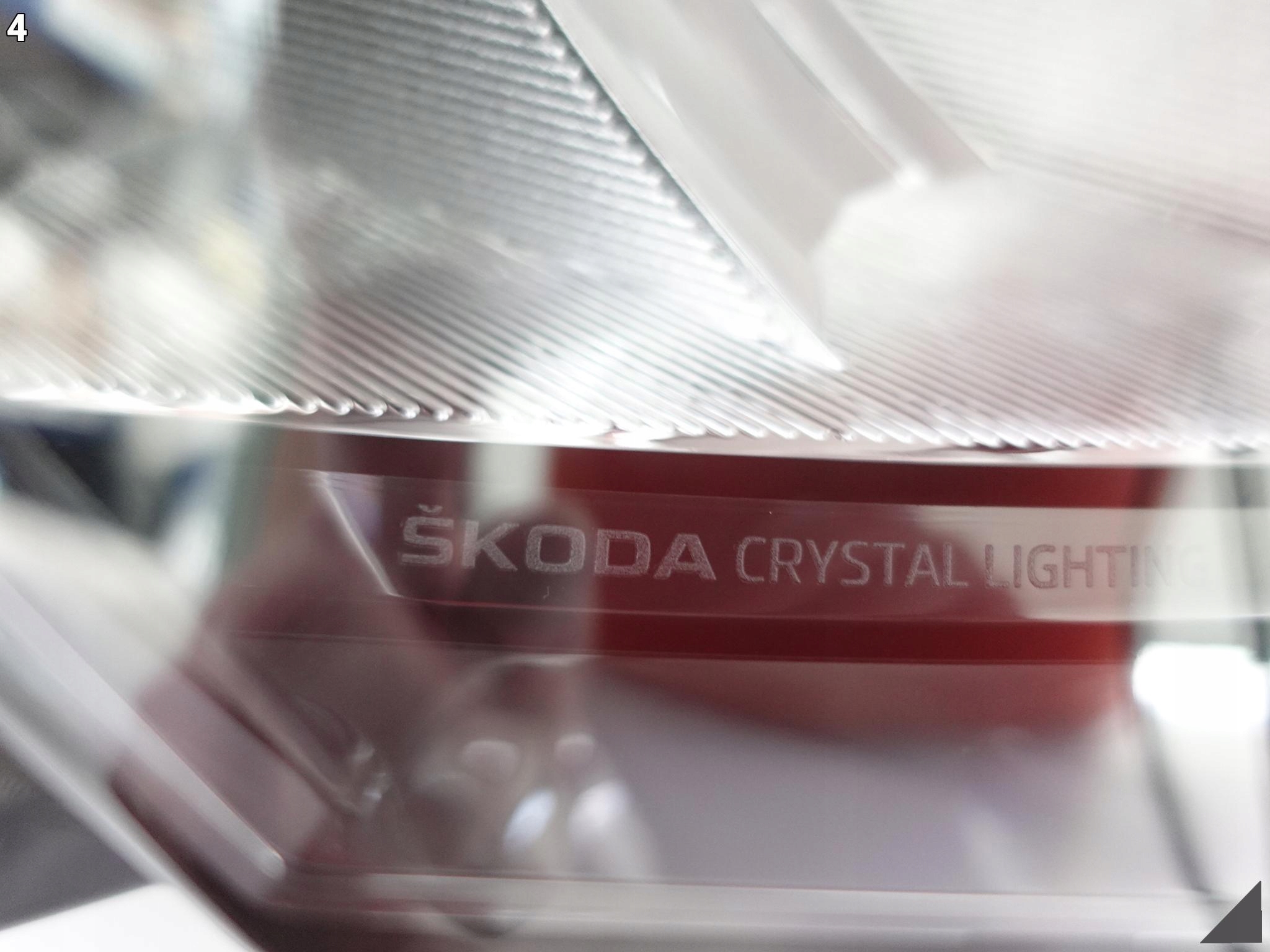 SKODA KAMIQ 685 19- ZWYKŁA BASIS CRYSTAL LIGHTING LAMPA PRAWA PRZÓD EU SKODA KAMIQ 685 19- ZWYKŁA BASIS CRYSTAL LIGHTING LAMPA PRAWA PRZÓD EU - obrazek 5