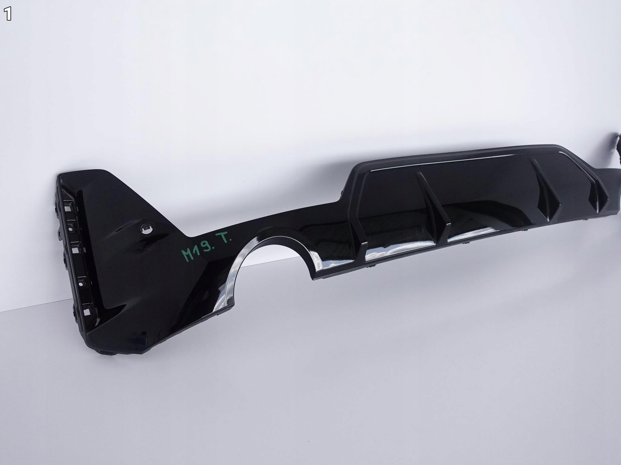 BMW 3 G20 G21 LIFT LCI 22- M-PAKIET SPOILER TYŁ BMW 3 G20 G21 LIFT LCI 22- M-PAKIET SPOILER TYŁ - obrazek 2