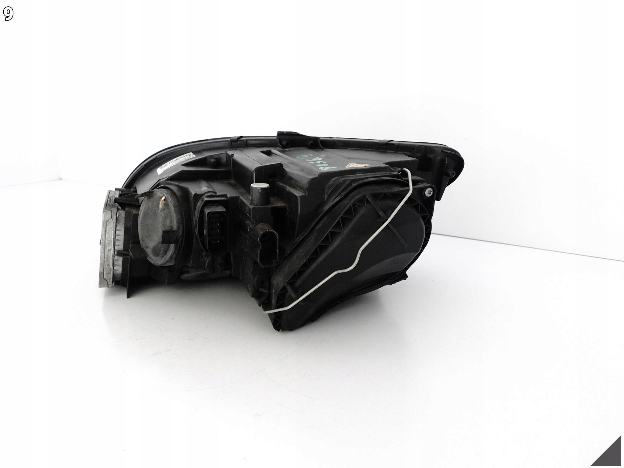 AUDI TT TTS TTRS 8J0 10-14 SKRĘTNA AFS XENON+LED LAMPA PRAWA PRZÓD EUROPA AUDI TT TTS TTRS 8J0 10-14 SKRĘTNA AFS XENON+LED LAMPA PRAWA PRZÓD EUROPA - obrazek 10