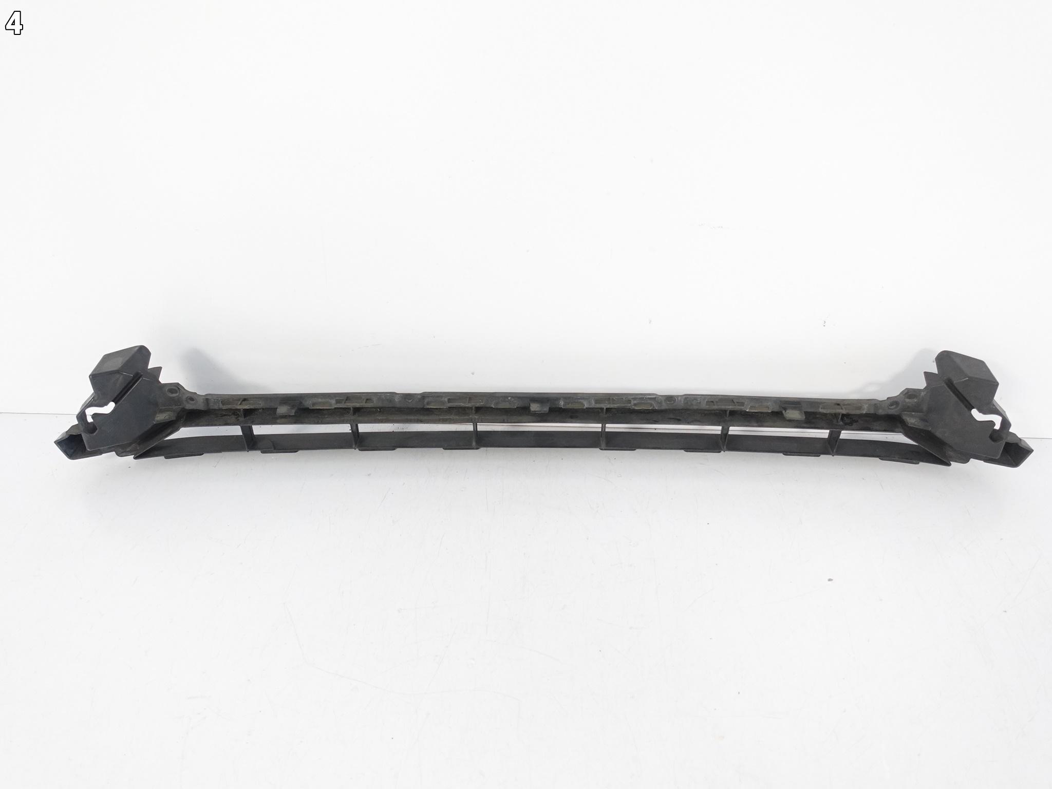 AUDI A6 S6 4G0 C7 LIFT S-LINE 14-18 KRATKA ATRAPA W ZDERZAK PRZÓD CENTRALNA AUDI A6 S6 4G0 C7 LIFT S-LINE 14-18 KRATKA ATRAPA W ZDERZAK PRZÓD CENTRALNA - obrazek 5