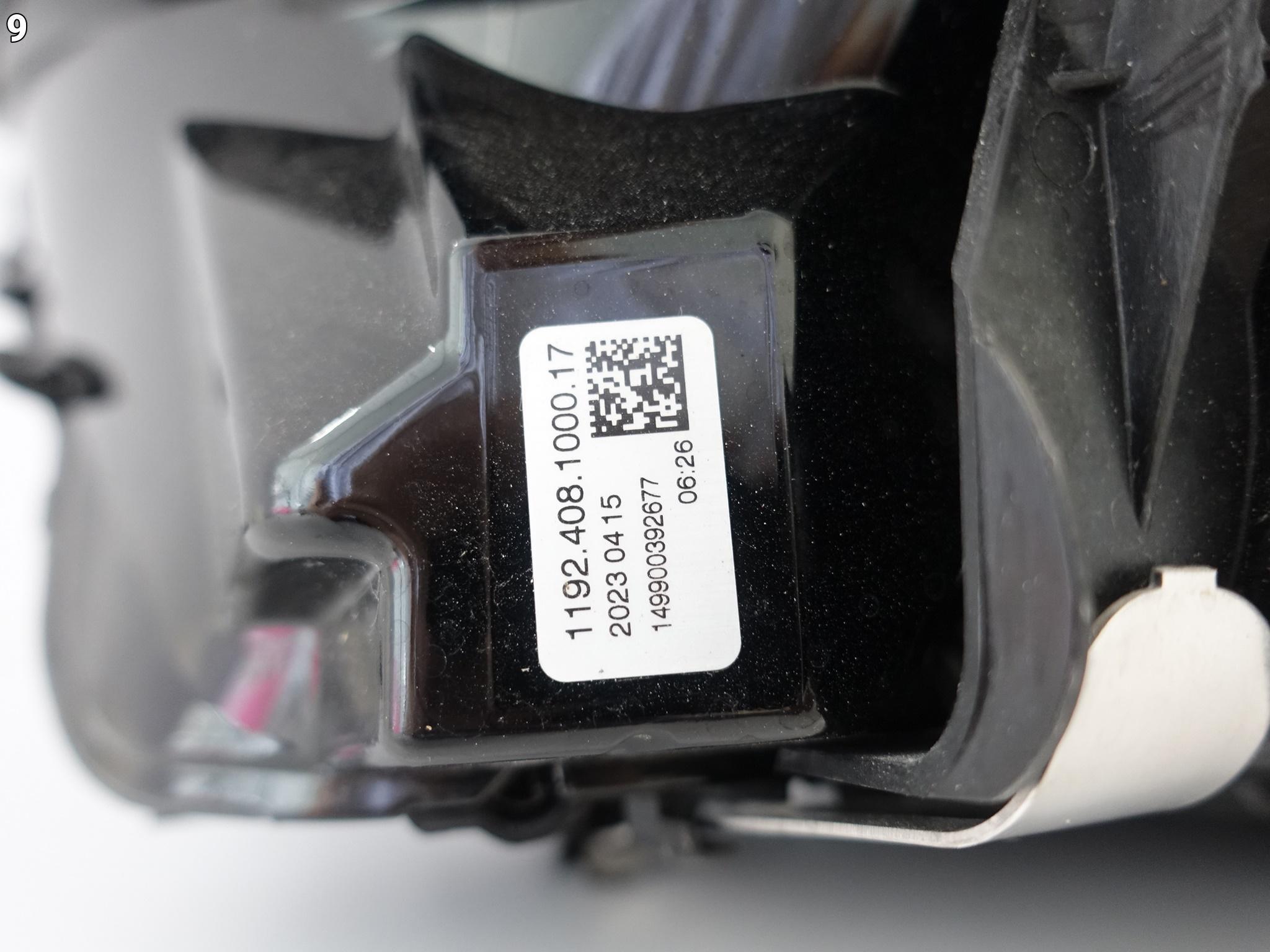 BMW 4 G22 G23 M4 M3 G80 G82 G83 20- LASER LAMPA PRAWA EU BMW 4 G22 G23 M4 M3 G80 G82 G83 20- LASER LAMPA PRAWA EU - obrazek 10