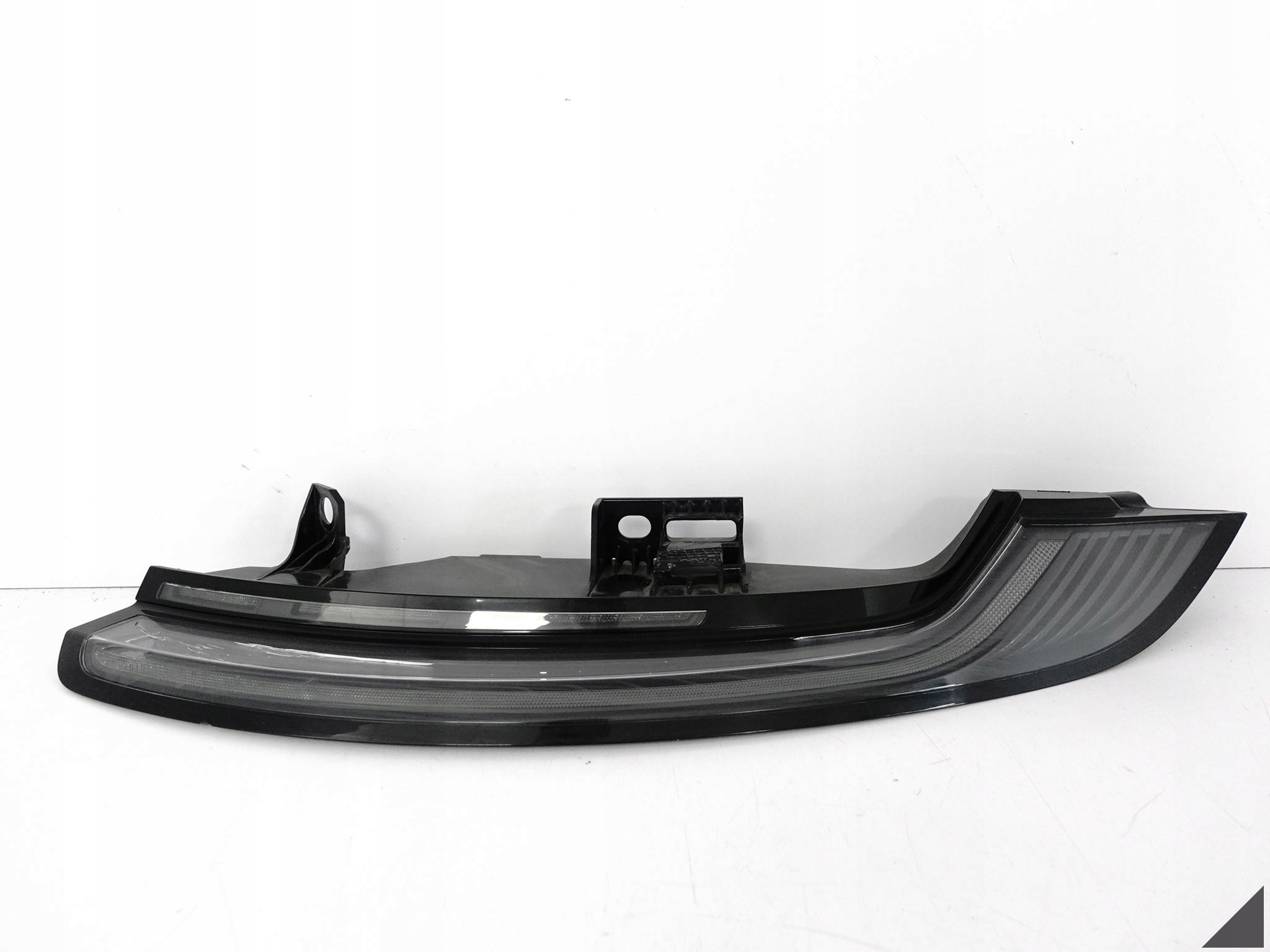 PORSCHE 911 992 19- LAMPA LED PRAWA TYŁ EU PORSCHE 911 992 19- LAMPA LED PRAWA TYŁ EU