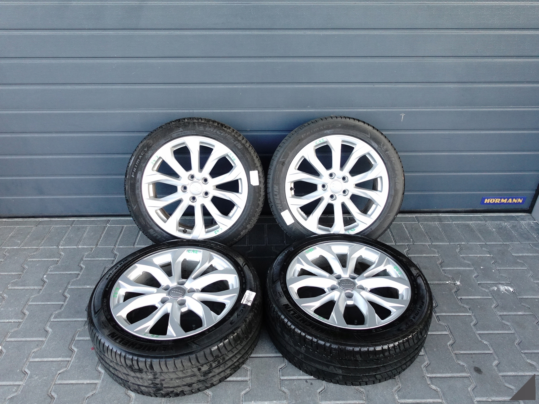 AUDI A6 S6 4G0 C7 8JX18 ET39 MICHELIN 245/45 KOMPLET FELGI+OPONY 7MM LATO AUDI A6 S6 4G0 C7 8JX18 ET39 MICHELIN 245/45 KOMPLET FELGI+OPONY 7MM LATO