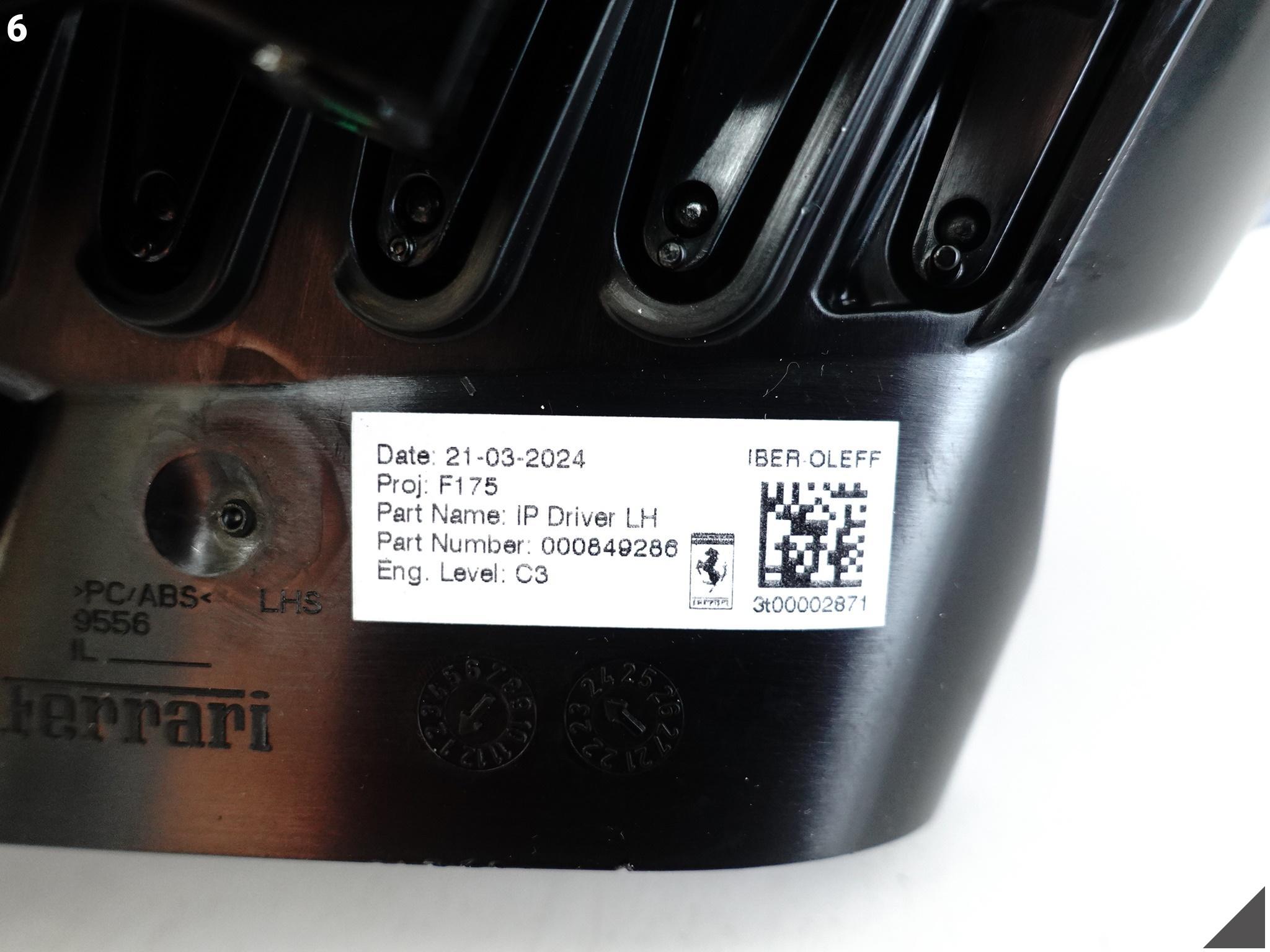 FERRARI PUROSANGUE F175 23- KRATKA NAWIEWU LEWA KOKPIT OSŁONA DEKOR FERRARI PUROSANGUE F175 23- KRATKA NAWIEWU LEWA KOKPIT OSŁONA DEKOR - obrazek 7