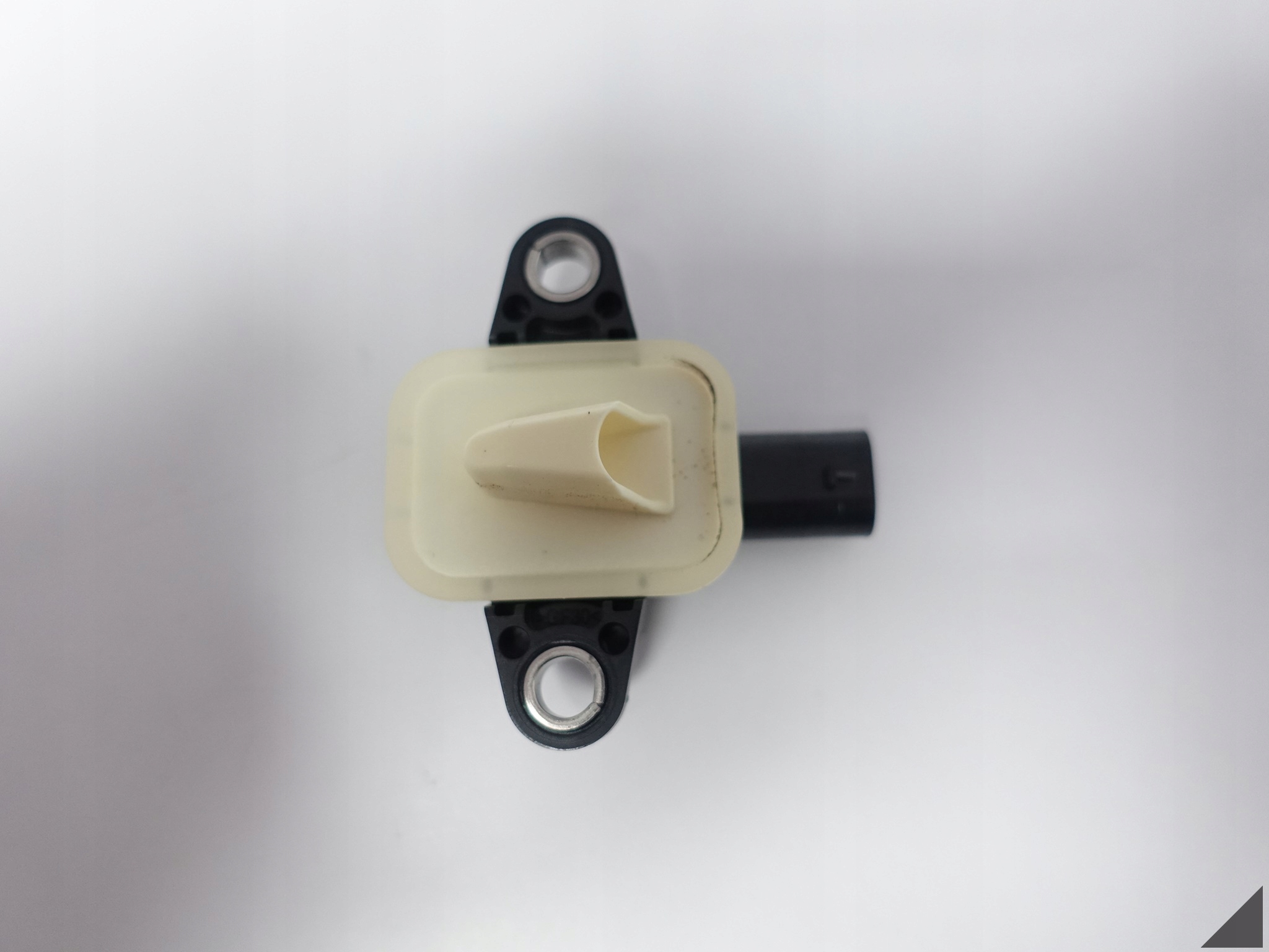 AUDI A7 S7 A6 S6 4G8 4G0 C7 LIFT 10-18 SKODA VW CZUJNIK UDERZENIOWY DRZWI AUDI A7 S7 A6 S6 4G8 4G0 C7 LIFT 10-18 SKODA VW CZUJNIK UDERZENIOWY DRZWI