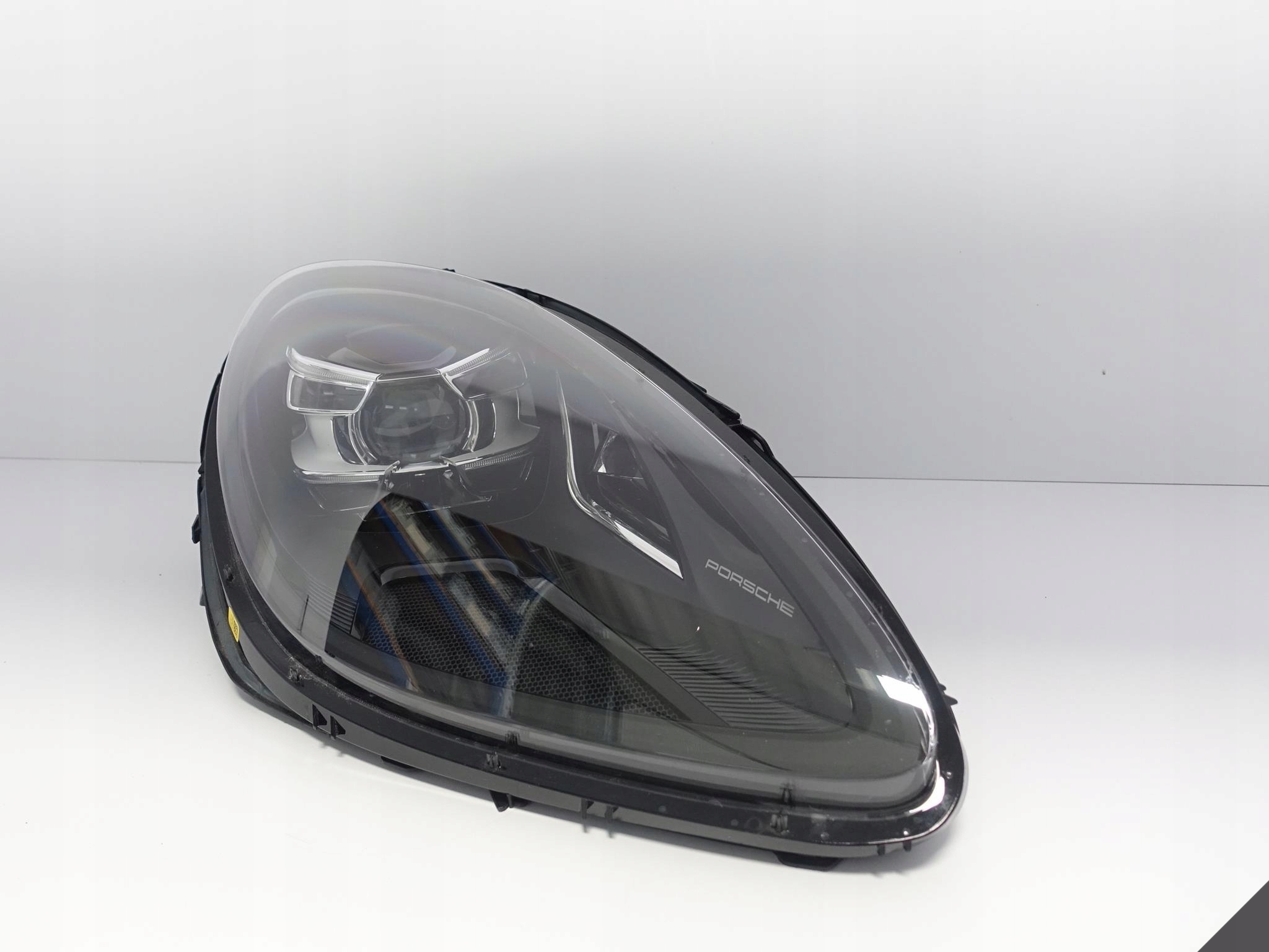 PORSCHE MACAN 95B LIFT 18- LAMPA PDLS FULL LED EU PORSCHE MACAN 95B LIFT 18- LAMPA PDLS FULL LED EU - obrazek 6