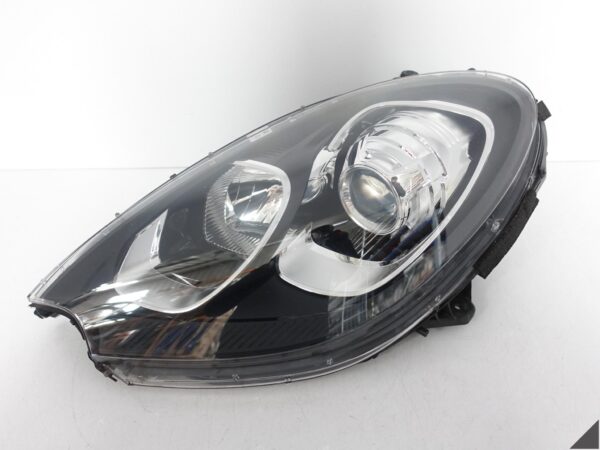 PORSCHE MACAN 95B 13-18 LAMPA ZWYKŁA HALOGEN H7 + H15 LEWA PRZÓD EUROPA PORSCHE MACAN 95B 13-18 LAMPA ZWYKŁA HALOGEN H7 + H15 LEWA PRZÓD EUROPA