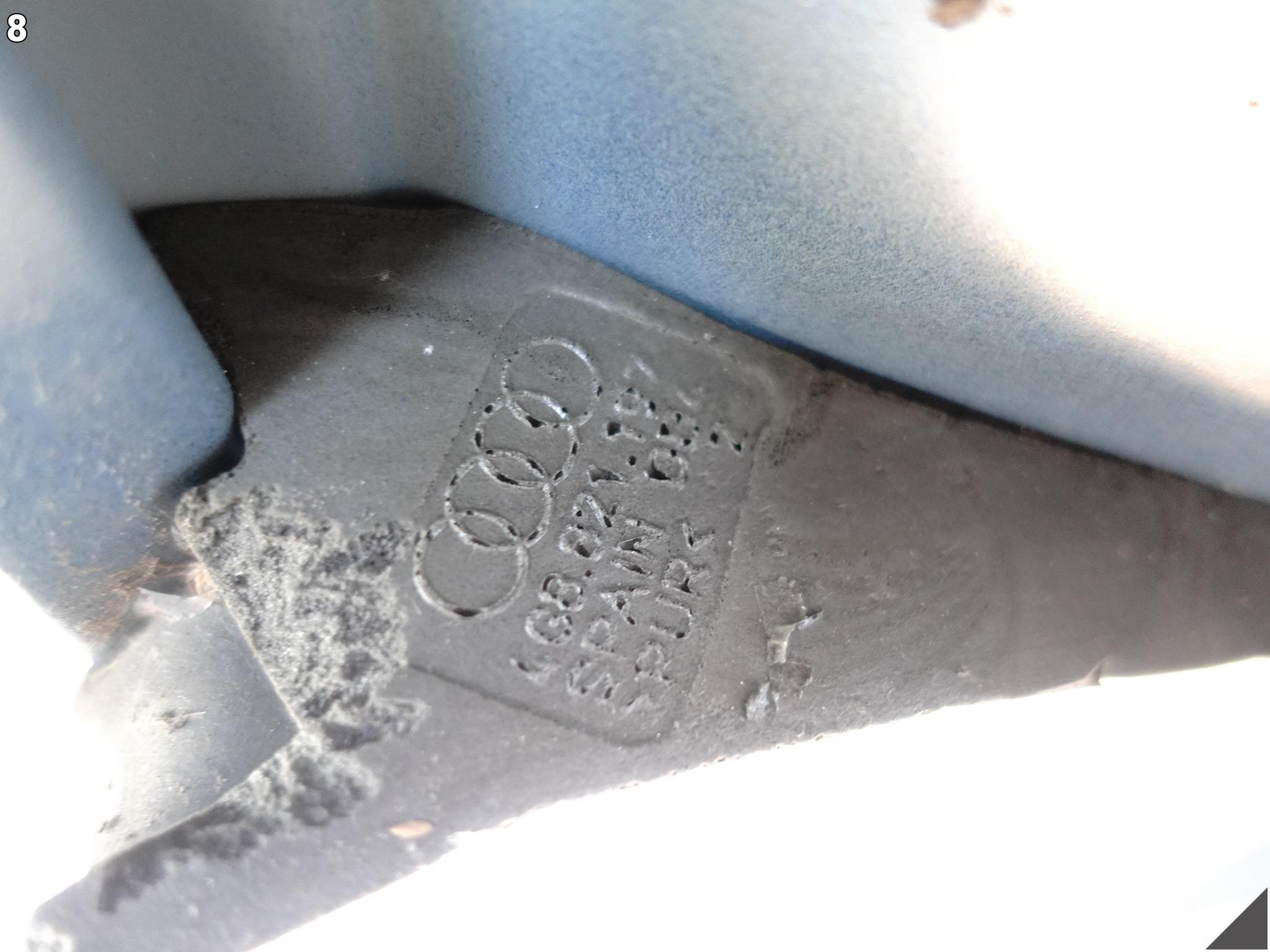 AUDI RS7 S7 A7 4G8 C7 LIFT 10-18 BŁOTNIK PRAWY PRZÓD DEMONTAŻ KOLOR Y5Q AUDI RS7 S7 A7 4G8 C7 LIFT 10-18 BŁOTNIK PRAWY PRZÓD DEMONTAŻ KOLOR Y5Q - obrazek 9