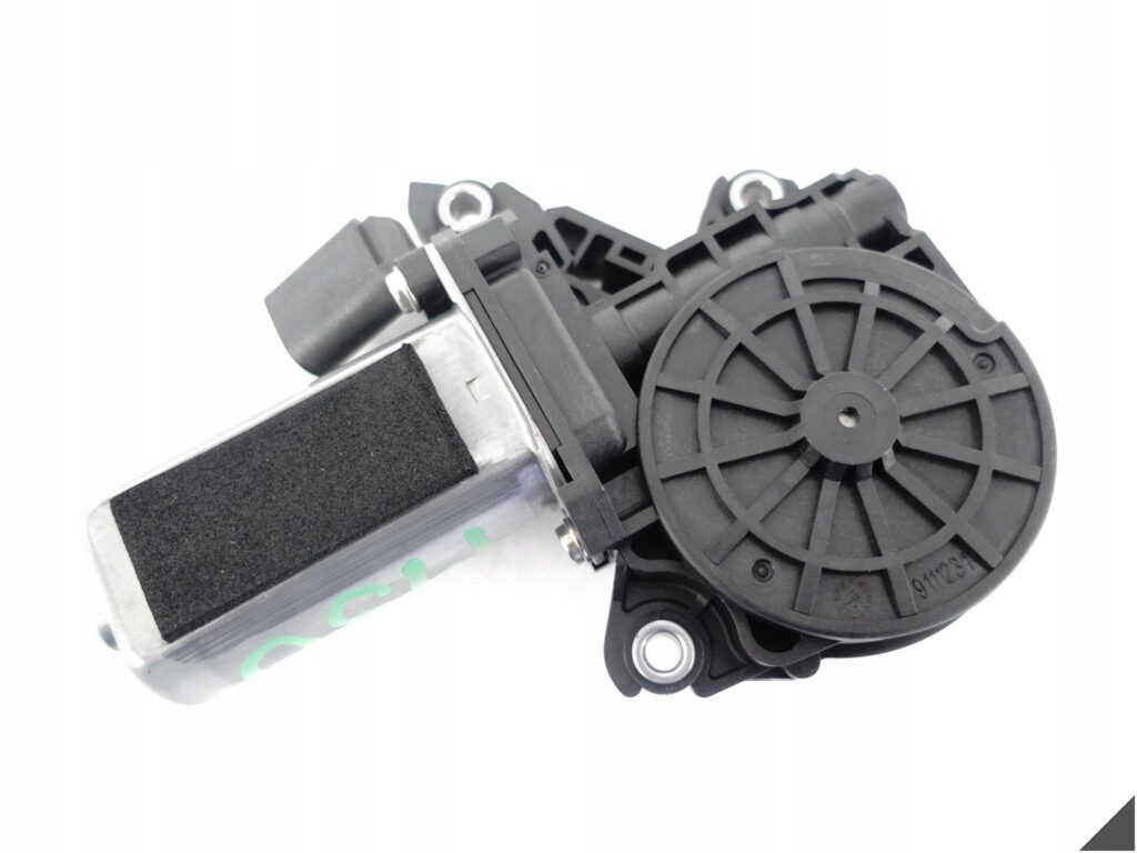 AUDI RS7 S7 A7 4G8 C7 10-18 LIFT SILNIK DOCIĄGU DRZWI PRAWYCH PRZÓD AUDI RS7 S7 A7 4G8 C7 10-18 LIFT SILNIK DOCIĄGU DRZWI PRAWYCH PRZÓD