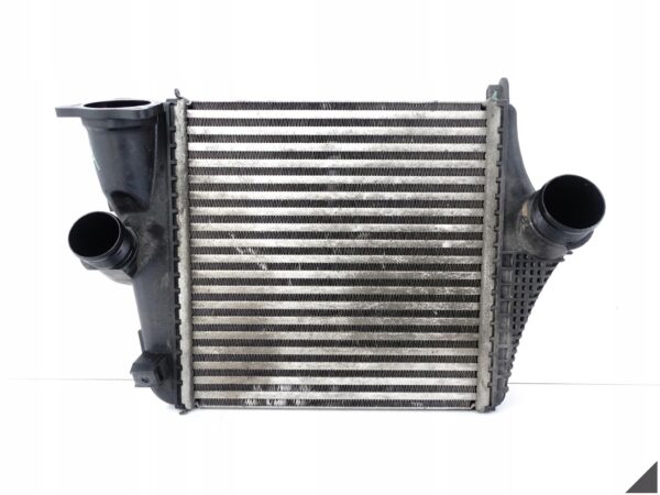 AUDI Q7 4M0 Q8 4M8 CHŁODNICA INTERCOOLER LEWY PRZÓD 4M0145803BG