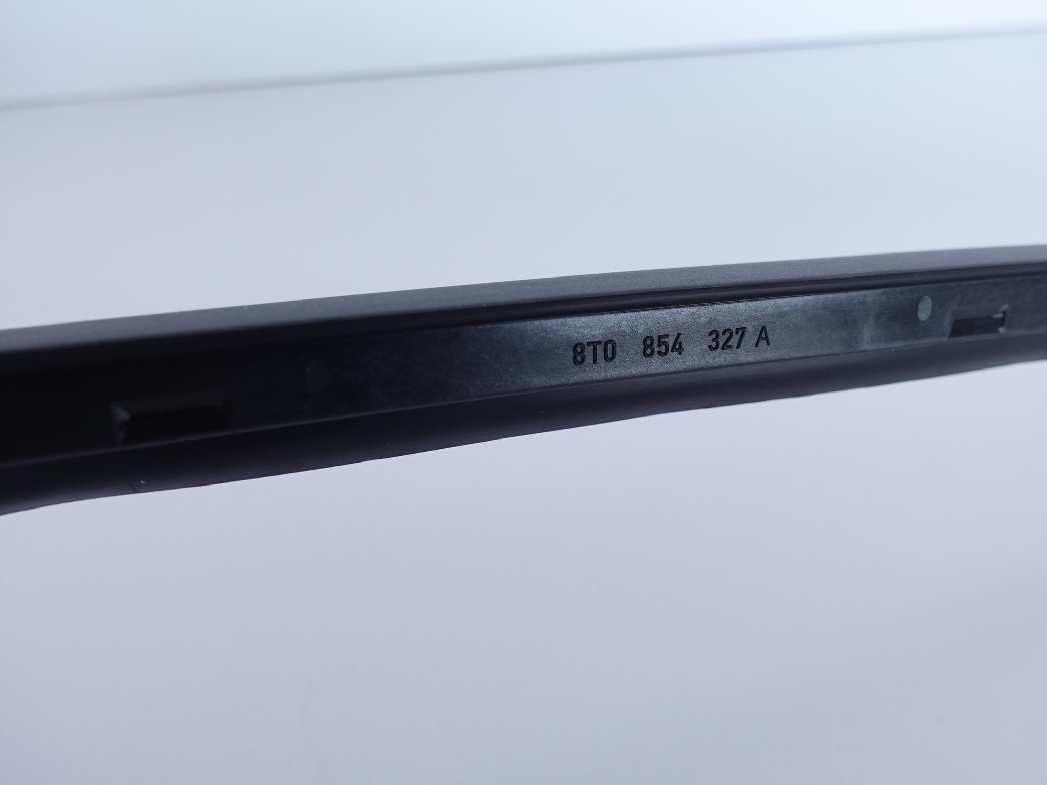 AUDI A5 RS5 8T0 07-16 LISTWA SZYBY LEWA PRZÓD AUDI A5 RS5 8T0 07-16 LISTWA SZYBY LEWA PRZÓD - obrazek 3