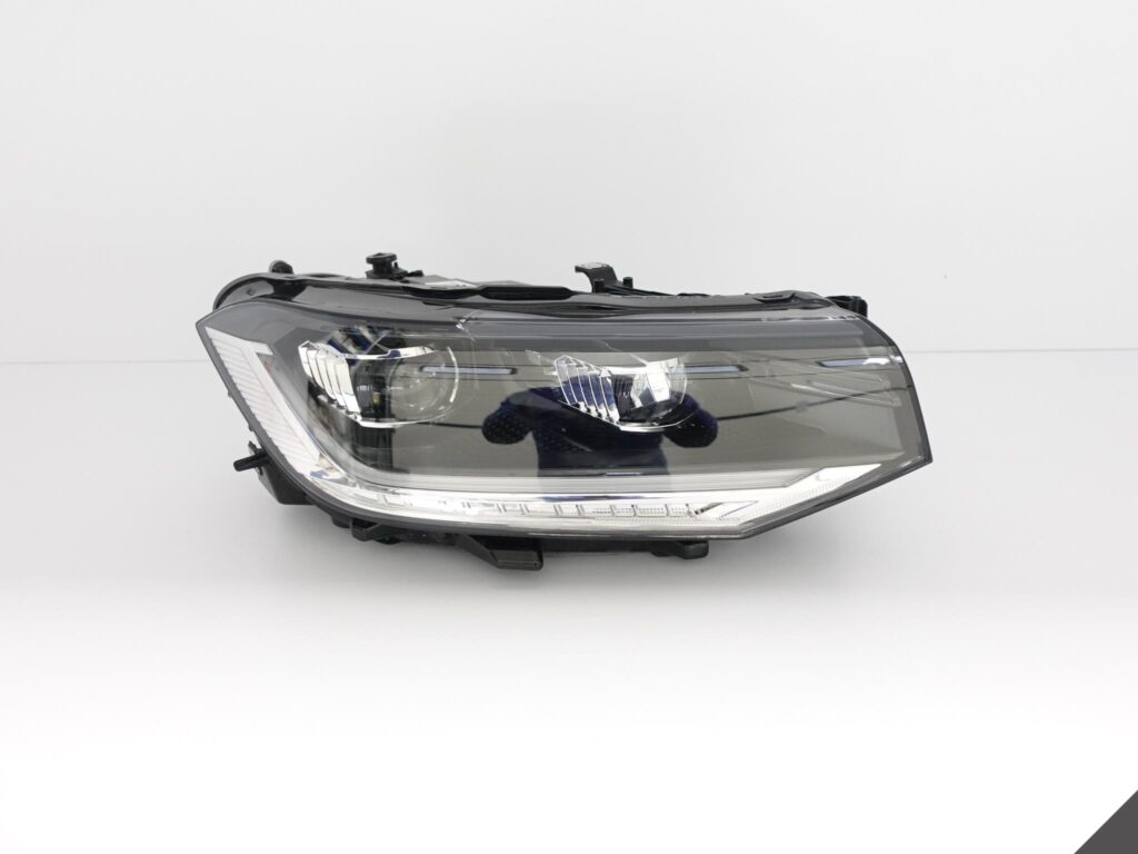 VW T-CROSS 2GM 18- LAMPA FULL LED PRAWA EUROPA VW T-CROSS 2GM 18- LAMPA FULL LED PRAWA EUROPA