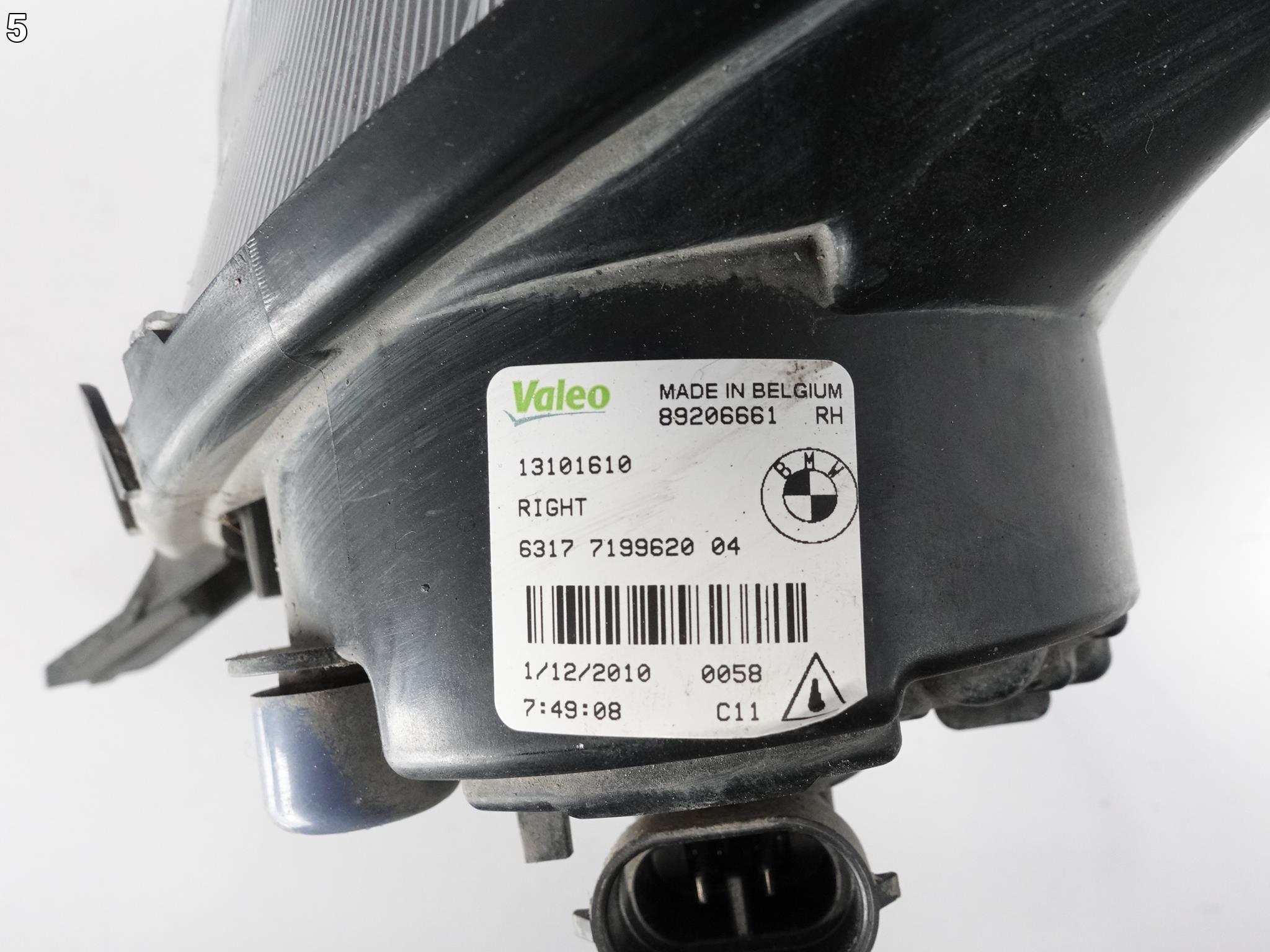 BMW F07 GT HALOGEN W ZDERZAK PRAWY PRZÓD BMW F07 GT HALOGEN W ZDERZAK PRAWY PRZÓD - obrazek 6