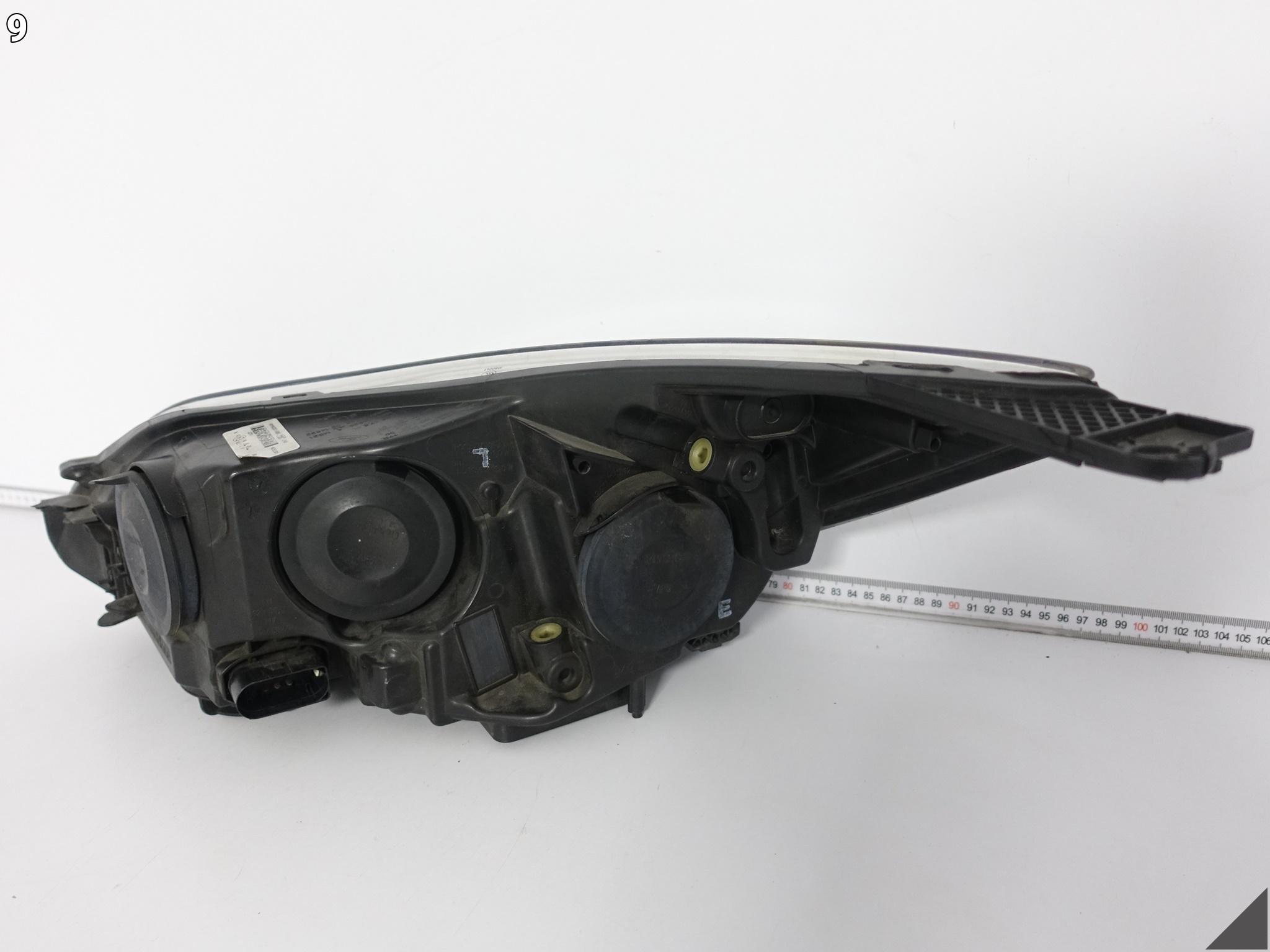 FORD FOCUS MK3 III 10-14 LAMPA XENON + LED PRAWA PRZÓD EUROPA FORD FOCUS MK3 III 10-14 LAMPA XENON + LED PRAWA PRZÓD EUROPA - obrazek 10