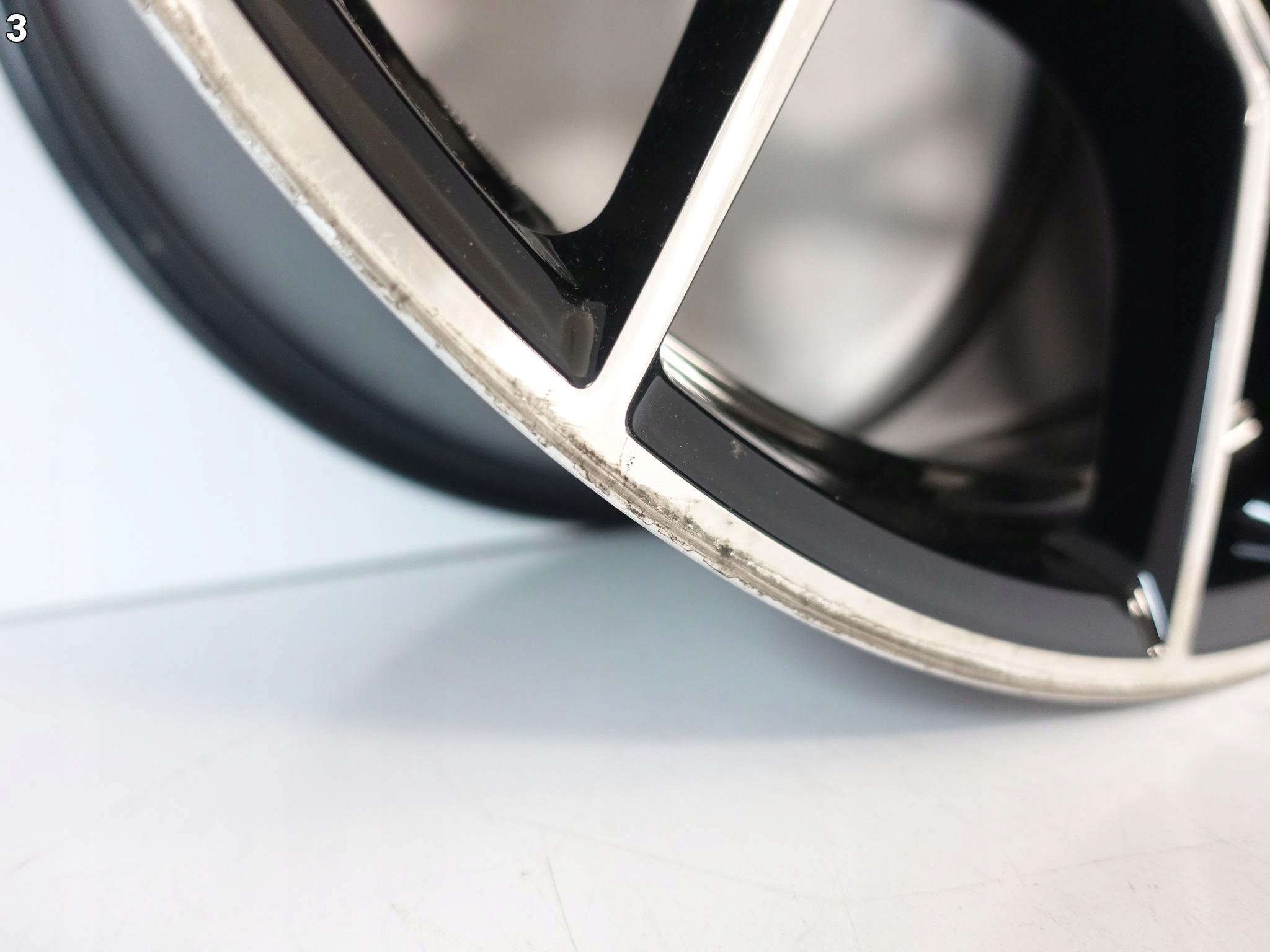 BMW M5 F90 COMPETITION FELGA BLACK UNI 10,5×20 ET28 5×112 BMW M5 F90 COMPETITION FELGA BLACK UNI 10,5x20 ET28 5x112 - obrazek 4