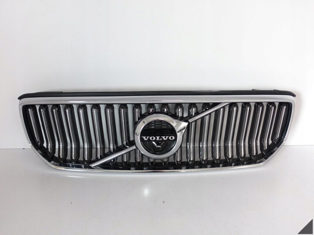 VOLVO XC40 INSCRIPTION 18-22 GRILL CHROM ATRAPA KRATKA EMBLEMAT POD KAMERĘ VOLVO XC40 INSCRIPTION 18-22 GRILL CHROM ATRAPA KRATKA EMBLEMAT POD KAMERĘ