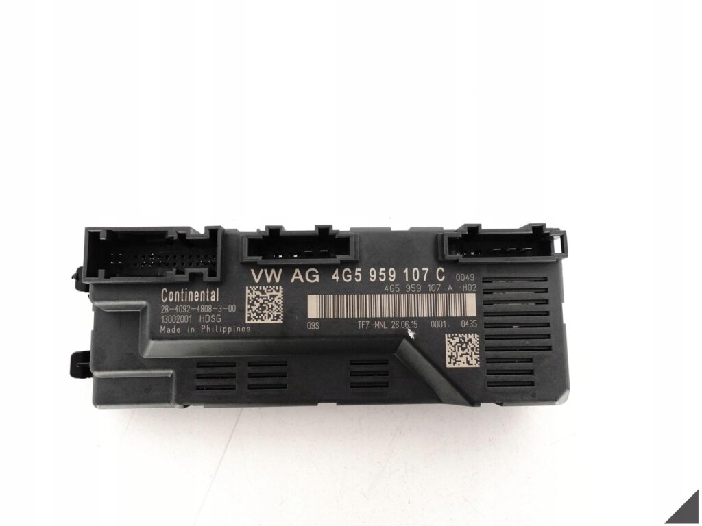 AUDI A6 4G5 C7 LIFT 14-18 MODUŁ STEROWANIA KLAPY BAGAŻNIKA LIMUZYNA SEDAN AUDI A6 4G5 C7 LIFT 14-18 MODUŁ STEROWANIA KLAPY BAGAŻNIKA LIMUZYNA SEDAN