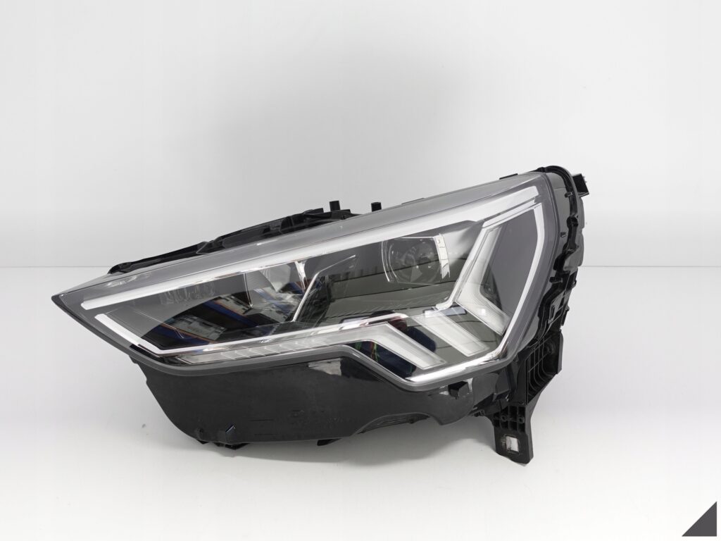 AUDI Q3 II 2 F3 83A 18- LAMPA FULL LED L B.ŁADNA