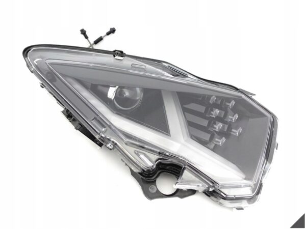 LAMBORGHINI AVENTADOR 471 LP700 LP720 LP700 LAMPA XENON LED PRAWA PRZÓD EU