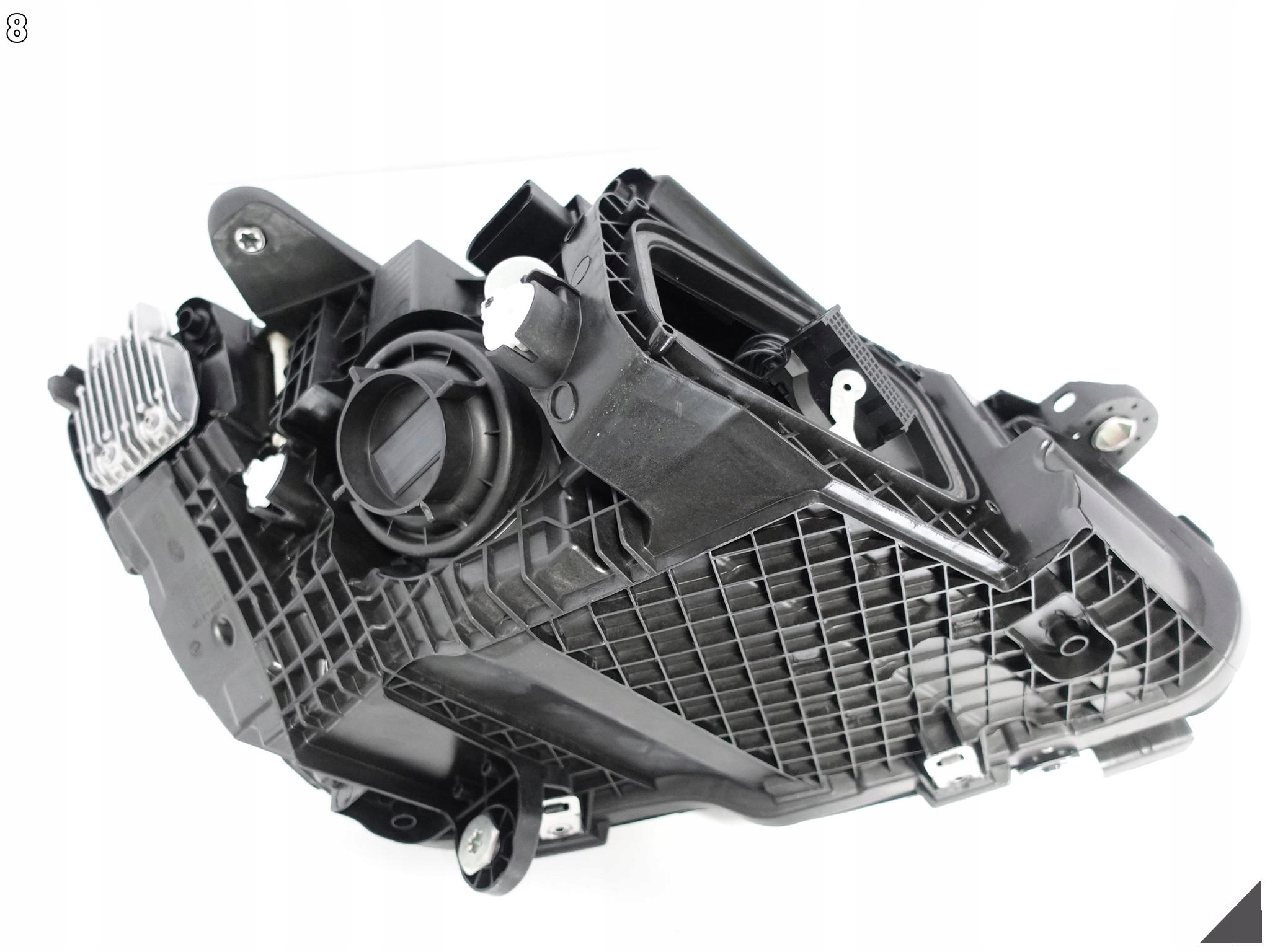 MERCEDES C W205 LIFT 18- FULL LED PERFORMANCE NOWA HELLA LAMPA MERCEDES C W205 LIFT 18- FULL LED PERFORMANCE NOWA HELLA LAMPA - obrazek 9