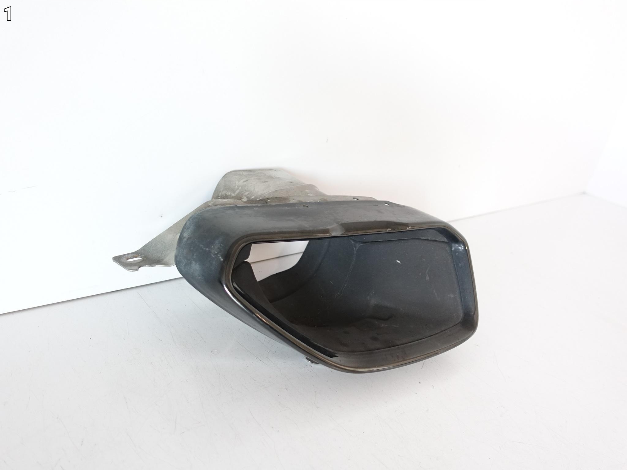 BMW 3 G20 G21 18- M-PAKIET BLACK KOŃCÓWKA WYDECHU PRAWA BMW 3 G20 G21 18- M-PAKIET BLACK KOŃCÓWKA WYDECHU PRAWA - obrazek 2