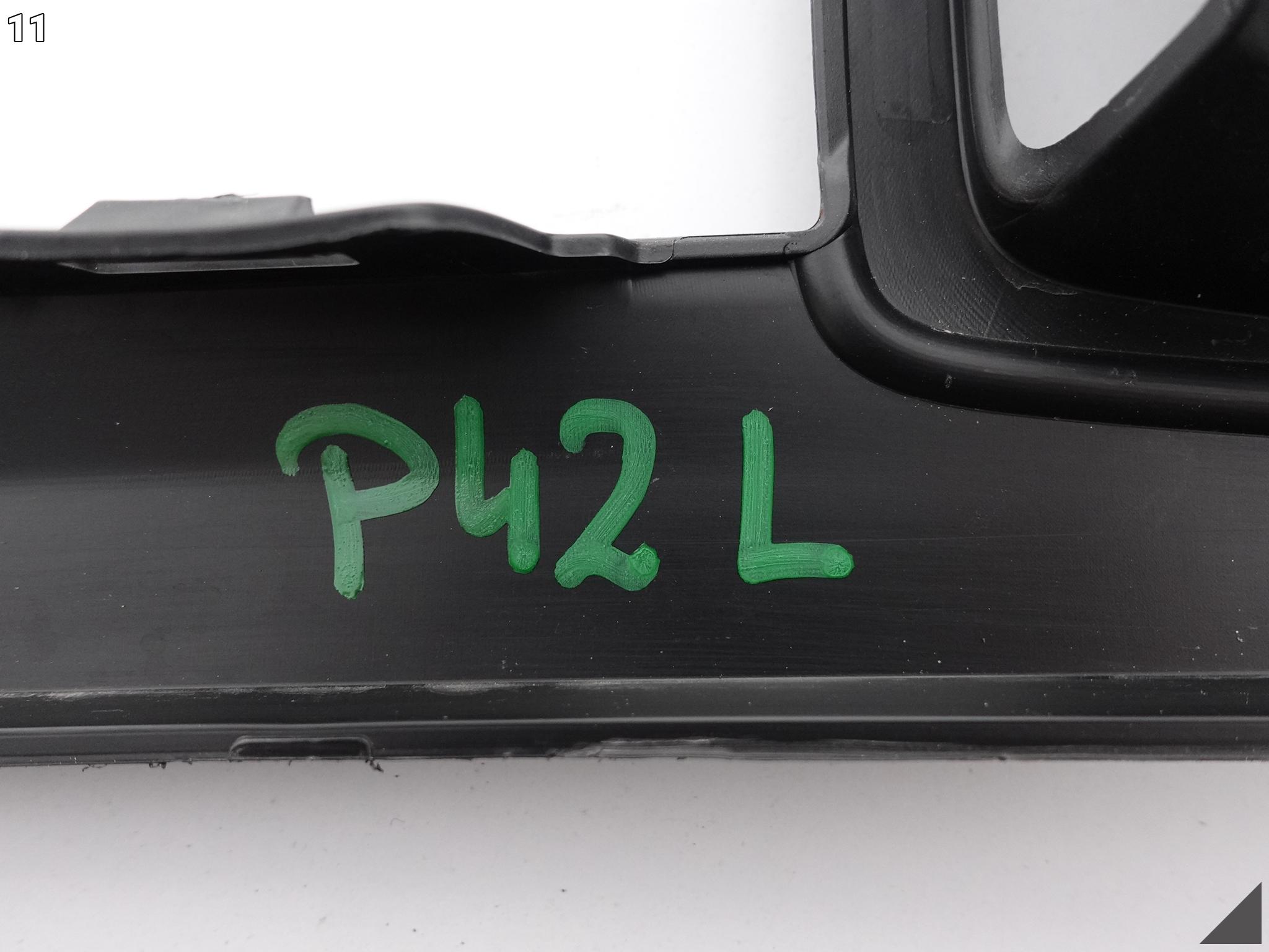 PORSCHE 982 718 GT4 KRATKA WLOT LISTWA PRAWA PRZÓD PORSCHE 982 718 GT4 KRATKA WLOT LISTWA PRAWA PRZÓD - obrazek 12