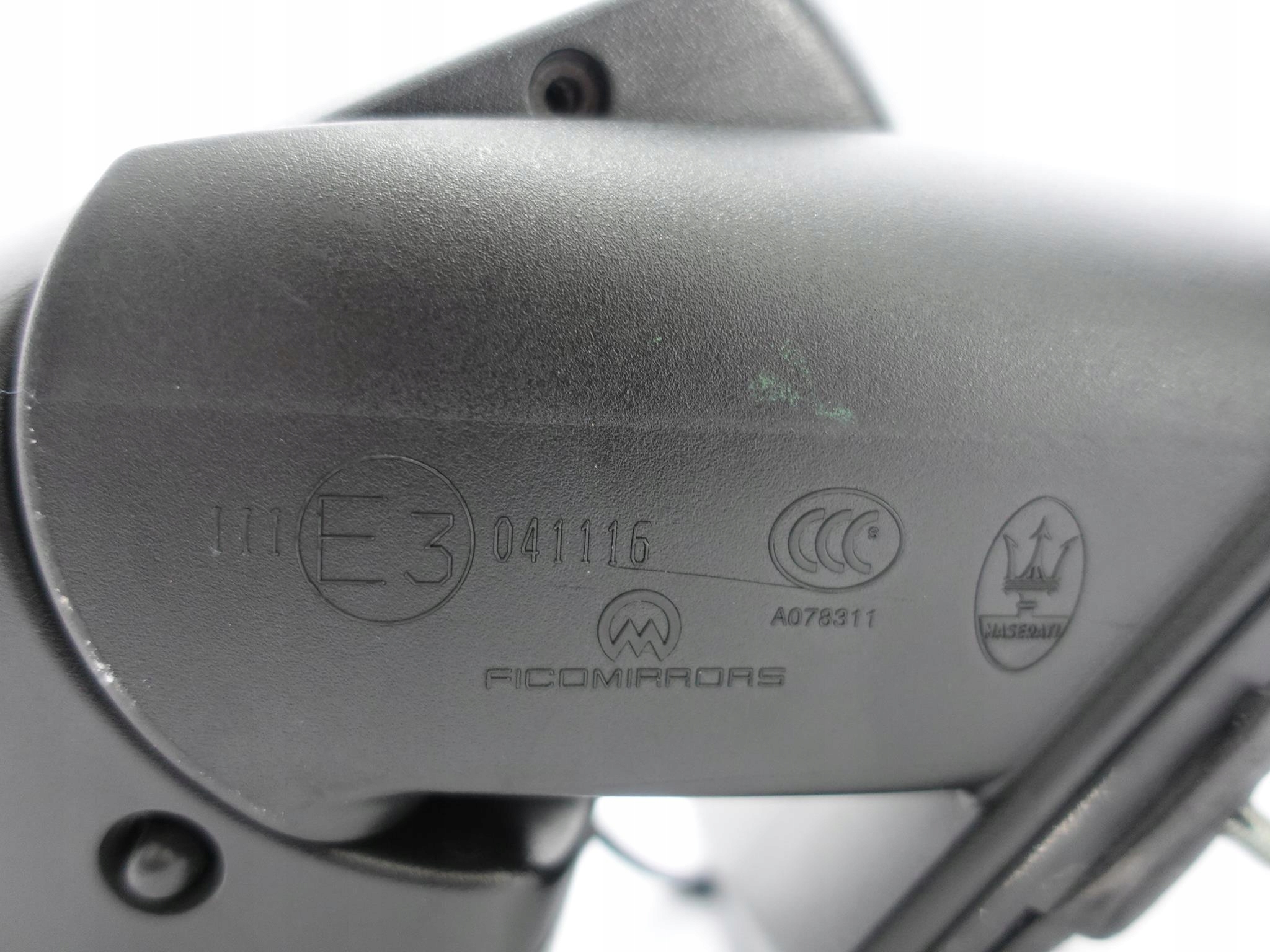 MASERATI LEVANTE LUSTERKO PRAWE 9+8PIN+KAMERA MASERATI LEVANTE LUSTERKO PRAWE 9+8PIN+KAMERA - obrazek 10