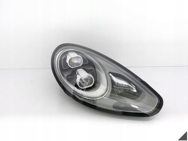 PORSCHE PANAMERA 970 LIFT MK2 13-16 PDLS PLUS SKRĘTNA FULL LED LAMPA PRAWA PORSCHE PANAMERA 970 LIFT MK2 13-16 PDLS PLUS SKRĘTNA FULL LED LAMPA PRAWA