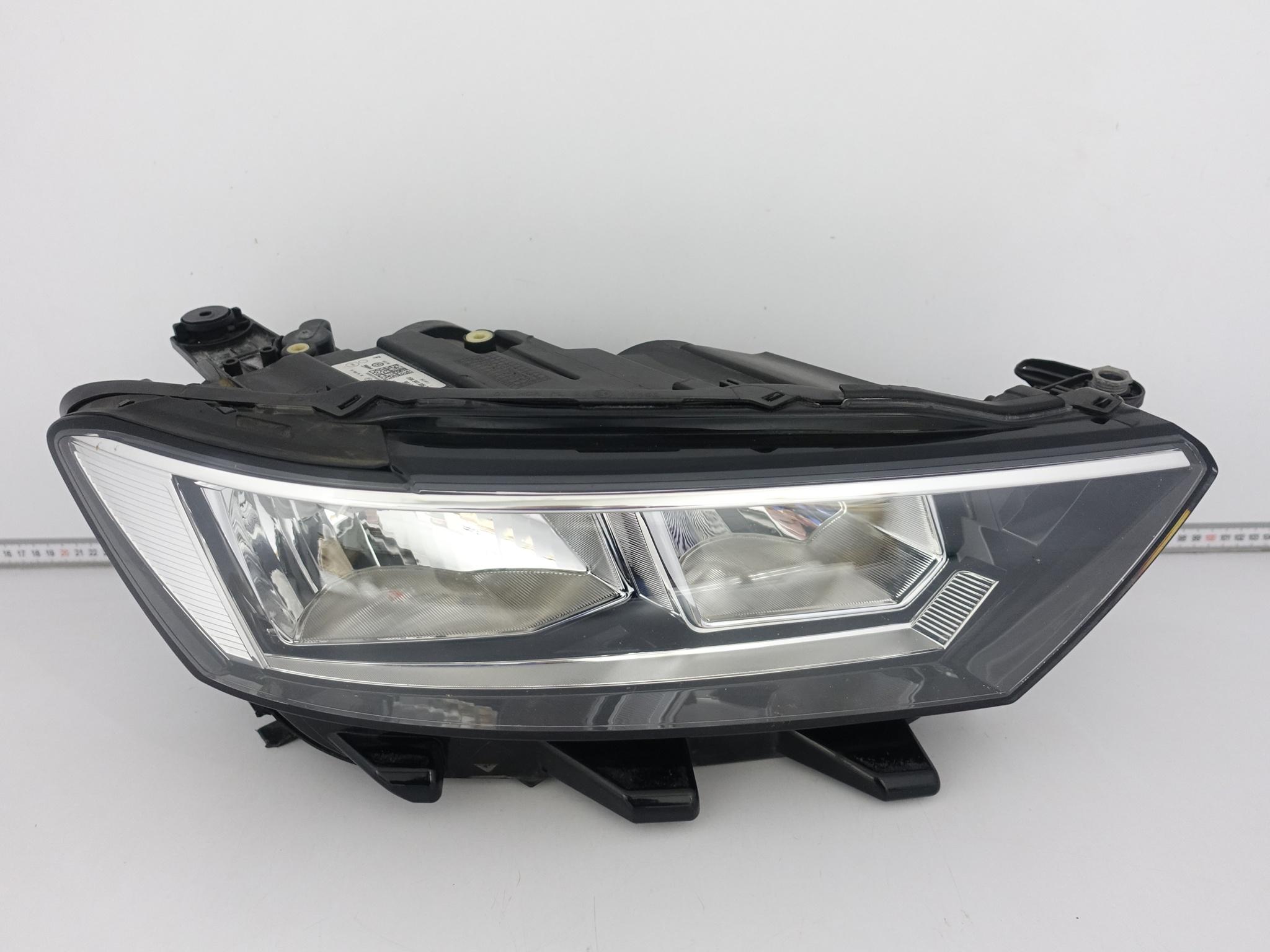 VW T-ROC 2GA 17-21 LAMPA HALOGEN ZWYKŁA H7 PRAWA PRZÓD EUROPA VW T-ROC 2GA 17-21 LAMPA HALOGEN ZWYKŁA H7 PRAWA PRZÓD EUROPA