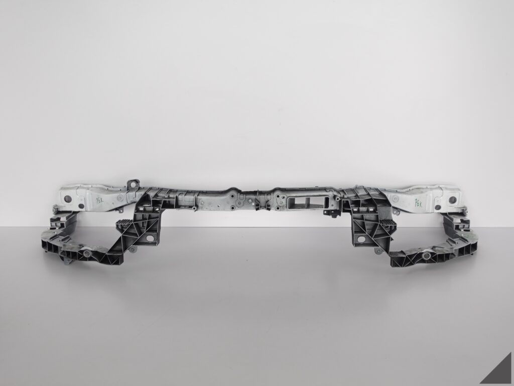 FORD FOCUS MK3 III LIFT 14-18 PAS WZMOCNIENIE