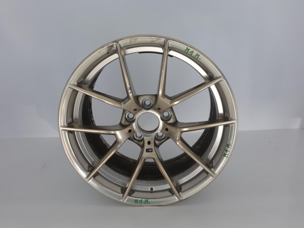 BMW M2 CS F87 LCI 10JX19 IS40 5X120 FELGA GOLD BMW M2 CS F87 LCI 10JX19 IS40 5X120 FELGA GOLD