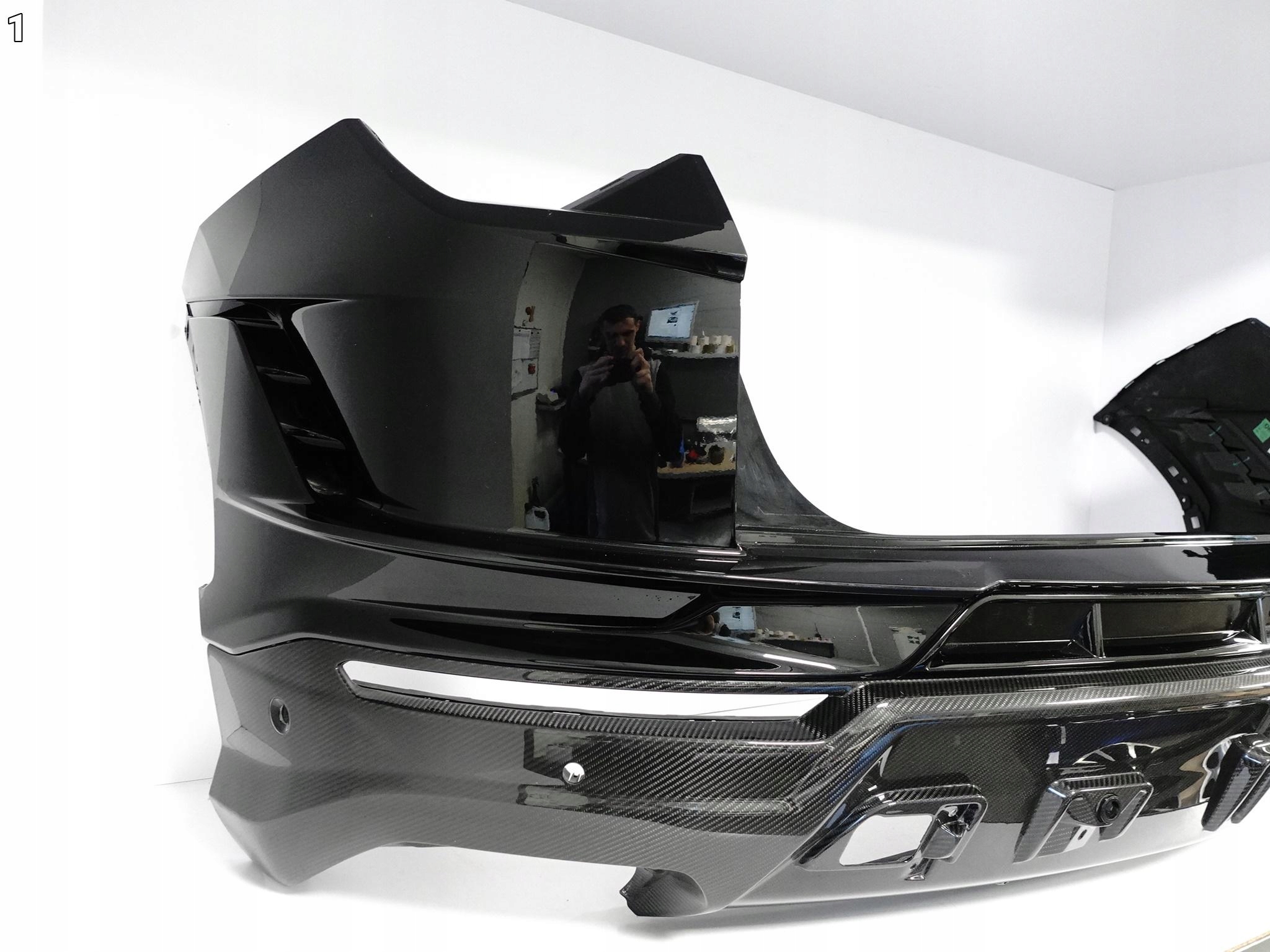 LAMBORGHINI URUS 4ML PERFORMANTE ZDERZAK SPOILER CARBON TYŁ LAMBORGHINI URUS 4ML PERFORMANTE ZDERZAK SPOILER CARBON TYŁ - obrazek 2