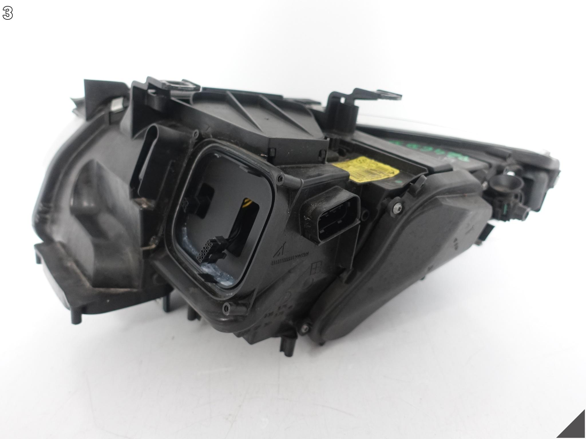 BMW 3 M3 E92 E93 LCI LIFT 10-13 LAMPA XENON + LED NIESKRĘTNA PRAWA PRZÓD EU BMW 3 M3 E92 E93 LCI LIFT 10-13 LAMPA XENON + LED NIESKRĘTNA PRAWA PRZÓD EU - obrazek 4