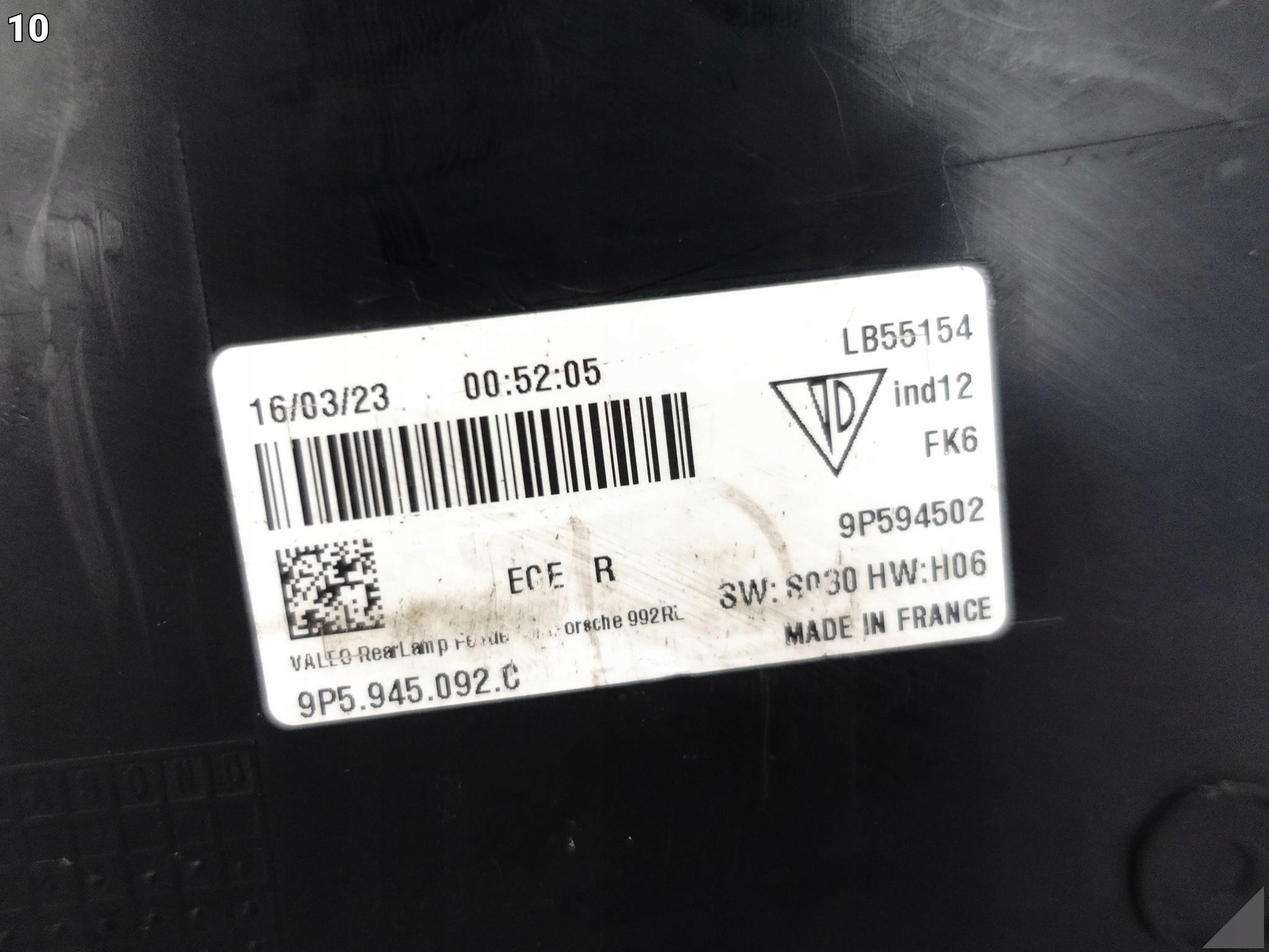 PORSCHE 911 992 19- EXCLUSIVE LAMPA LED PRAWA TYŁ EUROPA CIEMNA / CZARNA PORSCHE 911 992 19- EXCLUSIVE LAMPA LED PRAWA TYŁ EUROPA CIEMNA / CZARNA - obrazek 11