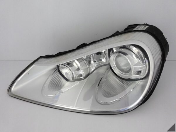 PORSCHE CAYENNE 7L5 957 LIFT 07-10 LAMPA XENON LEWA PRZÓD EUROPA 7L5941031K PORSCHE CAYENNE 7L5 957 LIFT 07-10 LAMPA XENON LEWA PRZÓD EUROPA 7L5941031K