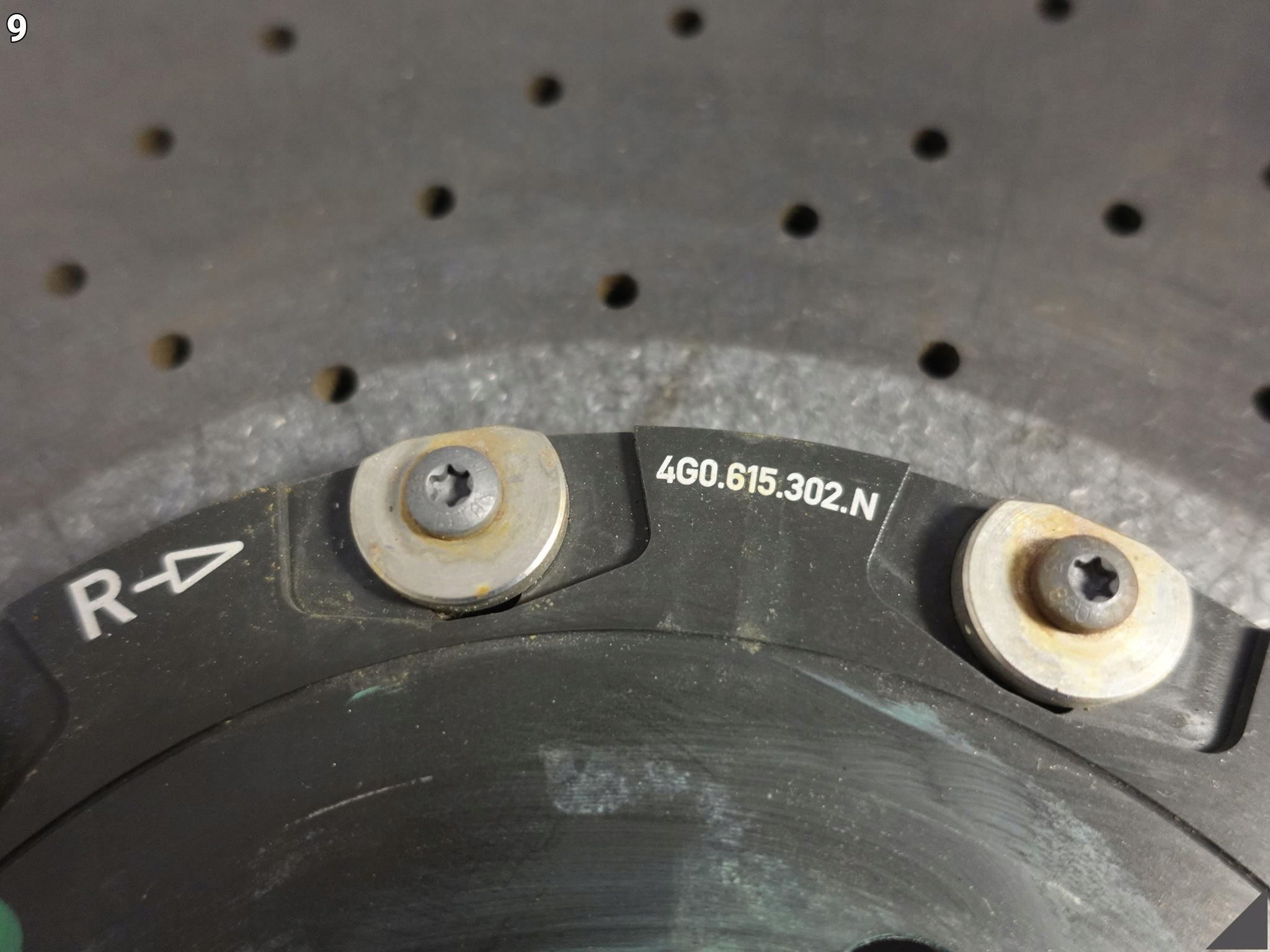 AUDI RS7 4G8 RS6 4G0 C7 TARCZA CERAMICZNA PRAWA PRZÓD 420×40 DEMONTAŻ 340KM AUDI RS7 4G8 RS6 4G0 C7 TARCZA CERAMICZNA PRAWA PRZÓD 420x40 DEMONTAŻ 340KM - obrazek 10