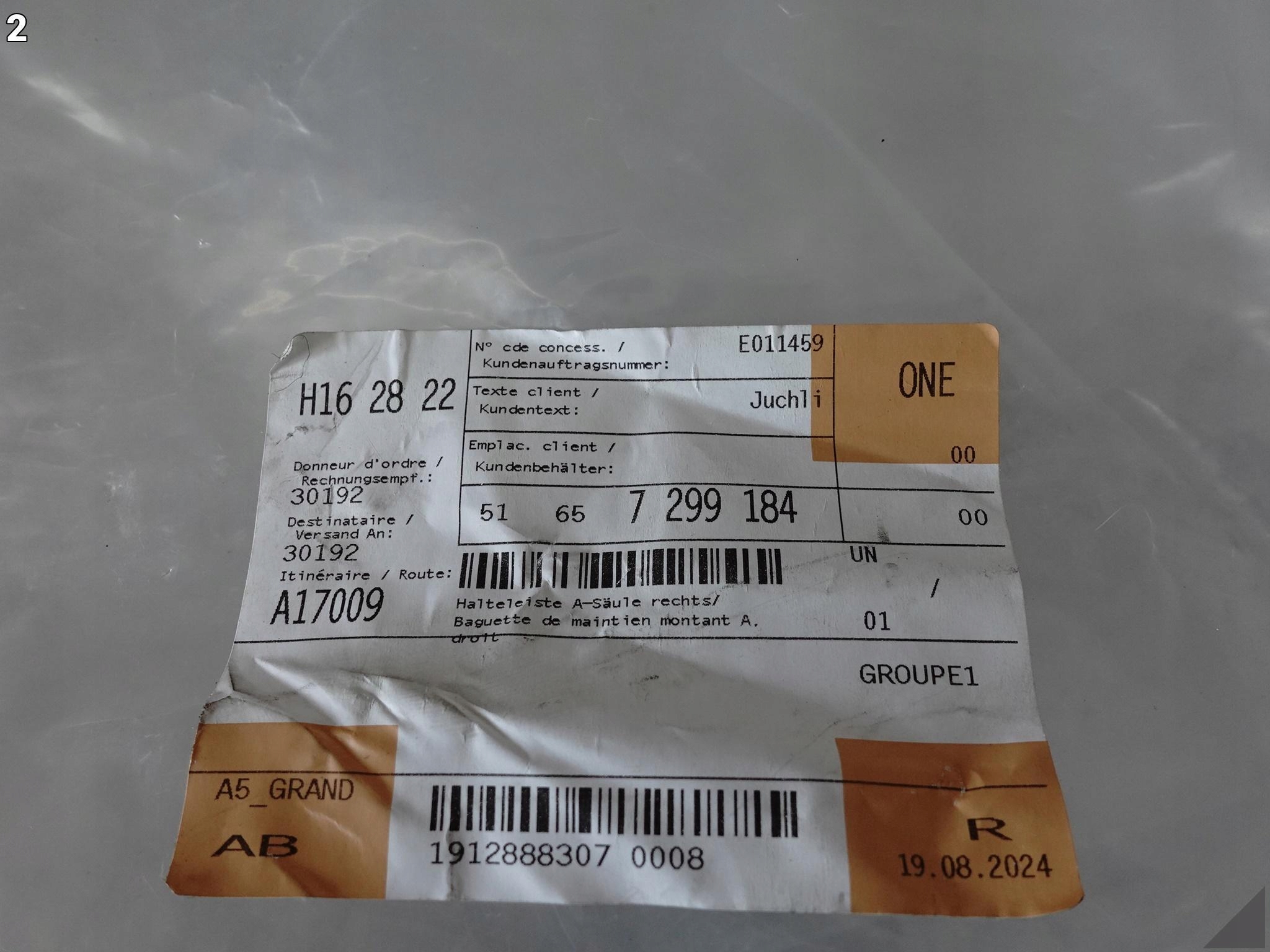BMW i3 I01 LCI LIFT 13-22 ŚLIZG BŁOTNIKA WSPORNIK MOCOWANIE PRAWY PRZÓD BMW i3 I01 LCI LIFT 13-22 ŚLIZG BŁOTNIKA WSPORNIK MOCOWANIE PRAWY PRZÓD - obrazek 3