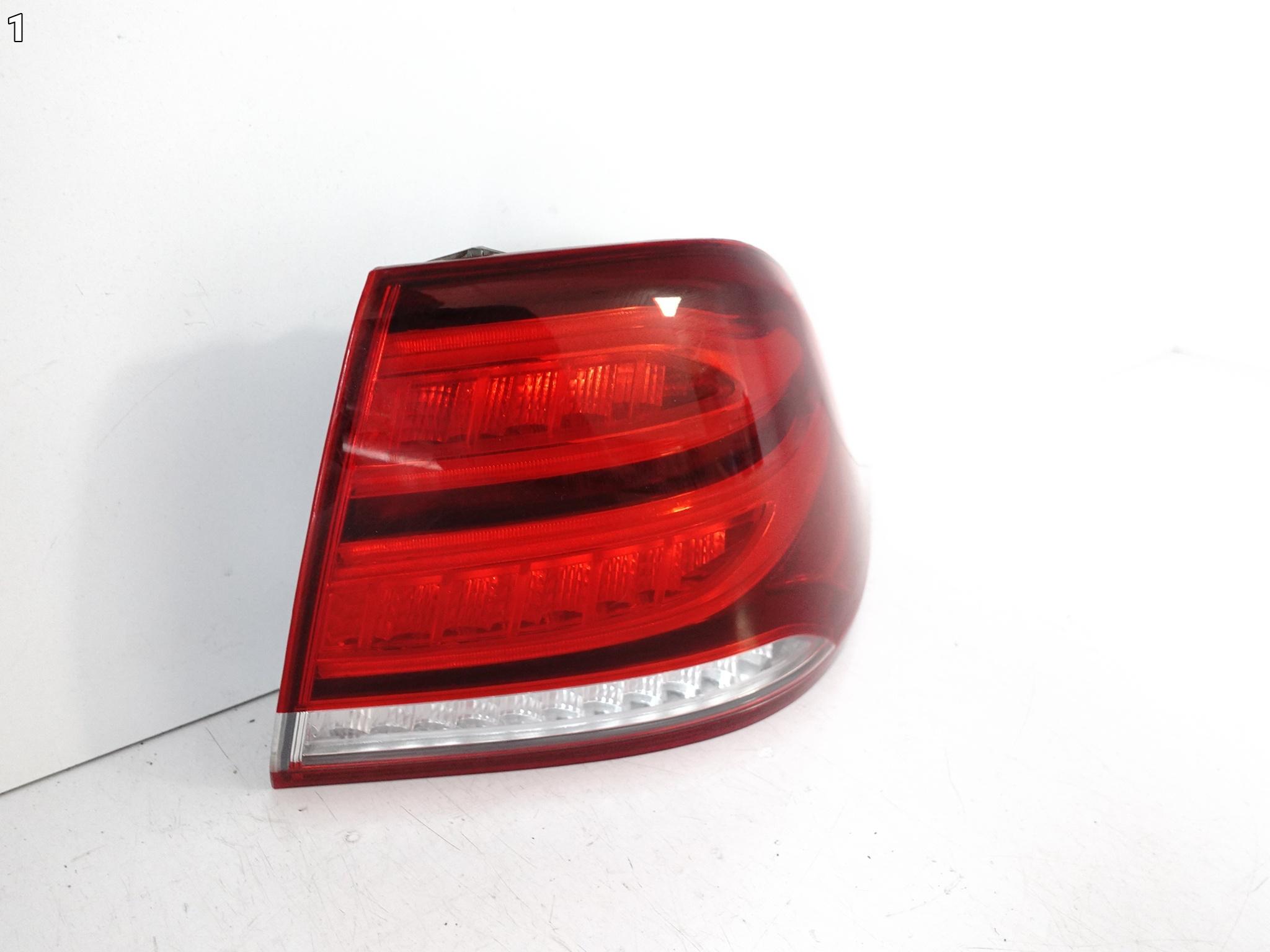 MERCEDES GLE W166 15-19 LAMPA LED PRAWA TYŁ W BŁOTNIK EUROPA MERCEDES GLE W166 15-19 LAMPA LED PRAWA TYŁ W BŁOTNIK EUROPA - obrazek 2