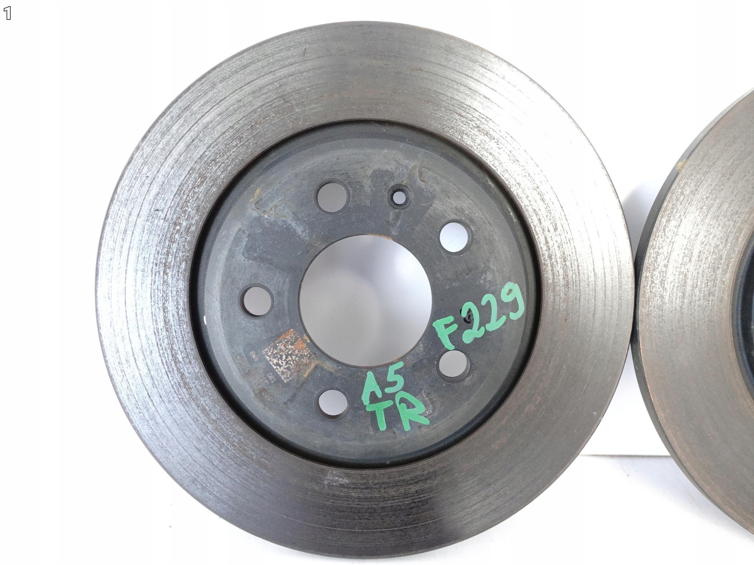 AUDI A5 S5 F5 8W6 A4 8W0 B9 TARCZE HAMULCOWE 300X12MM + KLOCKI 36 KM TYŁ AUDI A5 S5 F5 8W6 A4 8W0 B9 TARCZE HAMULCOWE 300X12MM + KLOCKI 36 KM TYŁ - obrazek 2
