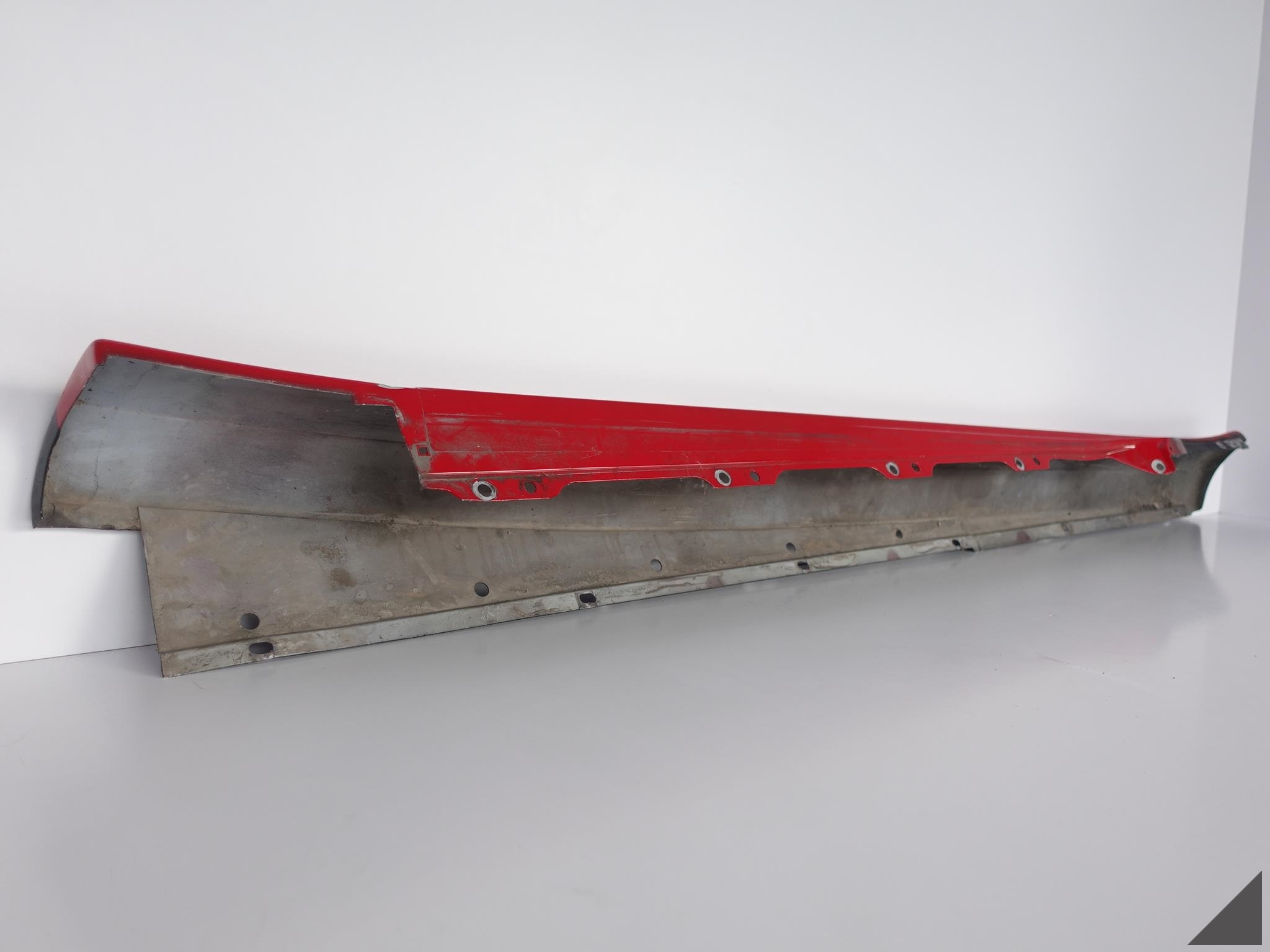 FERRARI 550 575M MARANELLO 96-06 PRÓG LEWY FERRARI 550 575M MARANELLO 96-06 PRÓG LEWY - obrazek 8