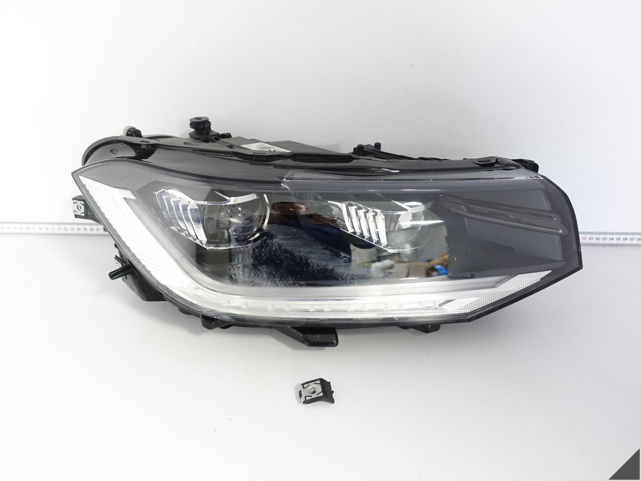 VW T-CROSS 2GM 18-23 LAMPA FULL LED PRAWA PRZÓD EUROPA *036B* VW T-CROSS 2GM 18-23 LAMPA FULL LED PRAWA PRZÓD EUROPA *036B*