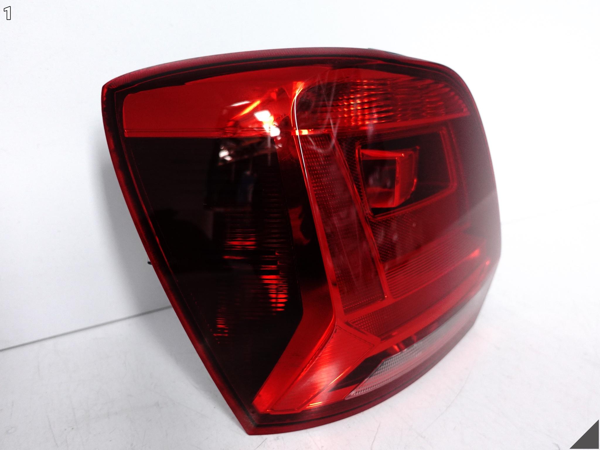 VW POLO V 6C0 LIFT 14-17 LAMPA LED W BŁOTNIK LEWA TYŁ EU VW POLO V 6C0 LIFT 14-17 LAMPA LED W BŁOTNIK LEWA TYŁ EU - obrazek 2