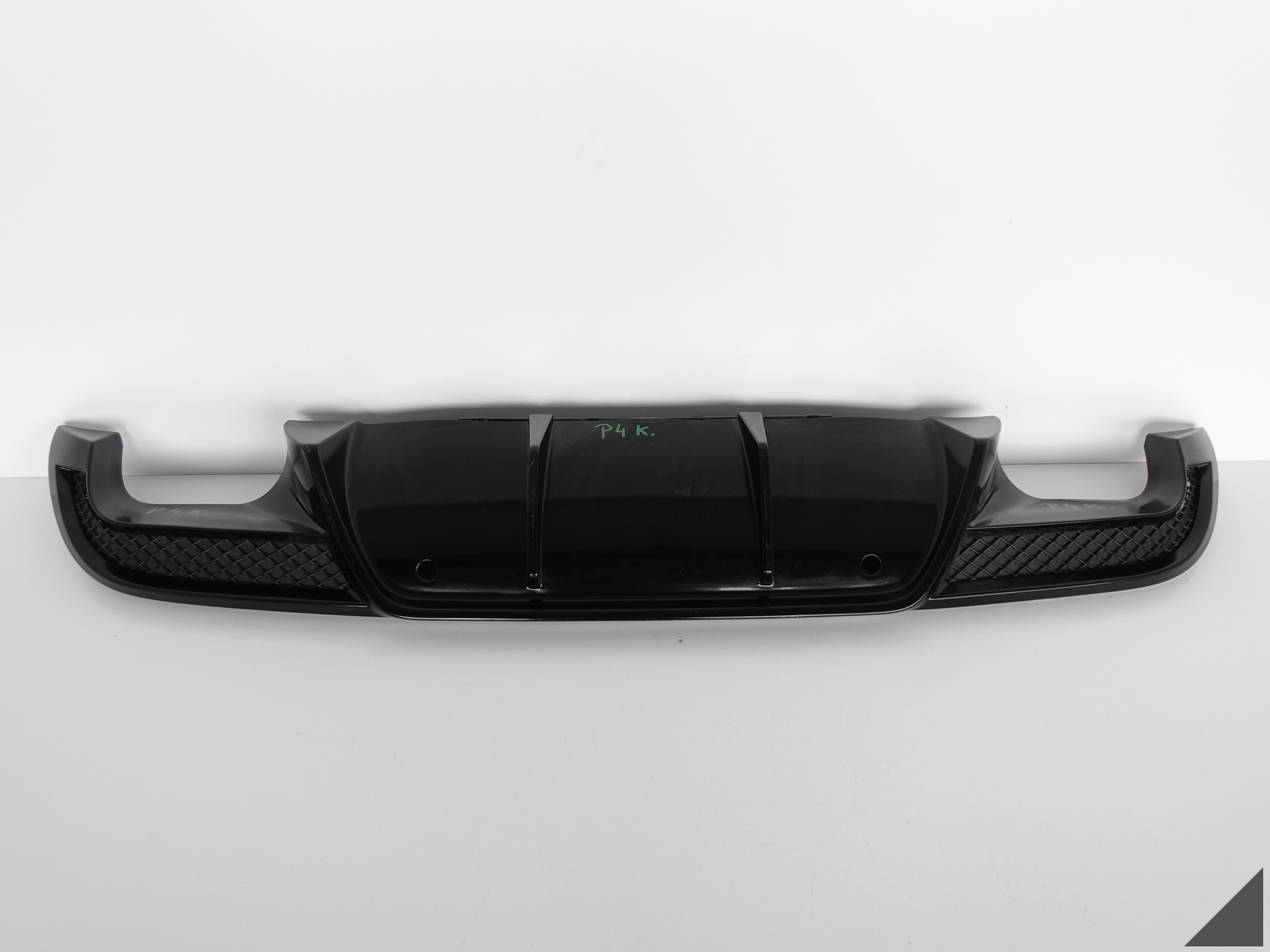 MERCEDES C-KLASA W205 14-21 AMG BRABUS SPOILER MERCEDES C-KLASA W205 14-21 AMG BRABUS SPOILER