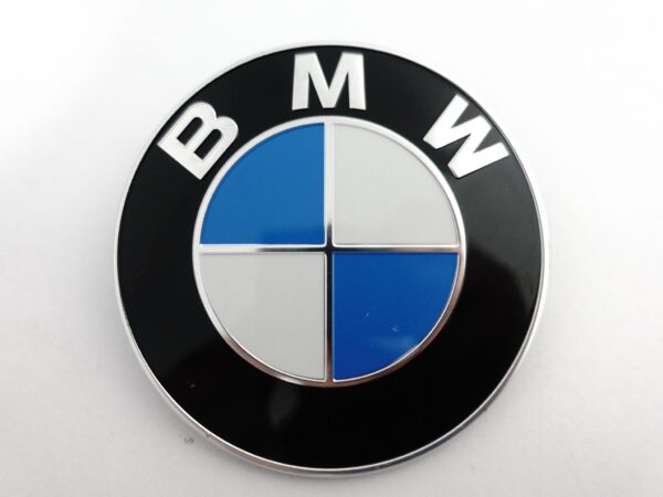 BMW M3 F80 M4 F83 M2 F87 2 F46 F45 4 F36 F33 F32 EMBLEMAT KLAPY BAGAŻNIKA