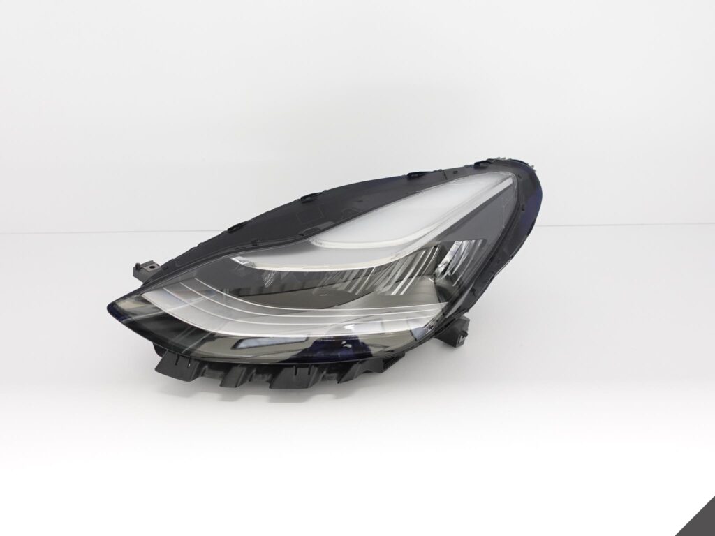 TESLA MODEL 3 17- LAMPA+MODUŁY FULL LED LEWA EU TESLA MODEL 3 17- LAMPA+MODUŁY FULL LED LEWA EU